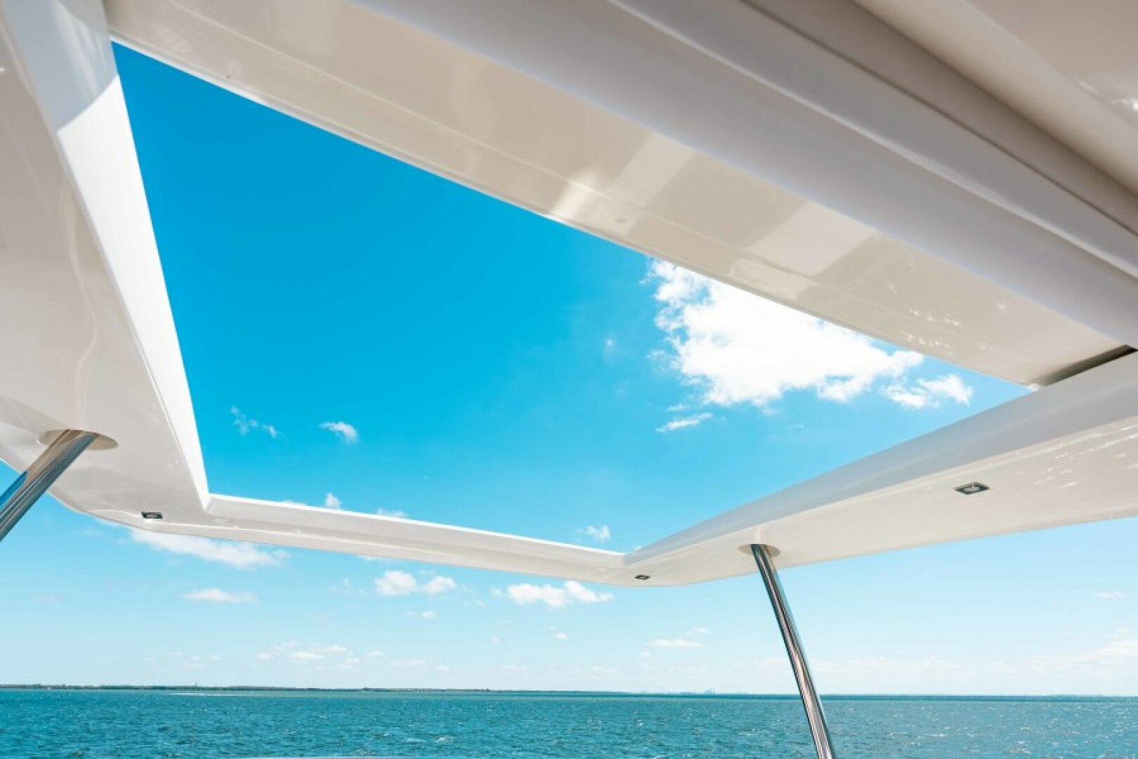 Slide: The Image of 2021 63 Prestige Yacht Flybridge - Flybridge Sunroof - 4334641