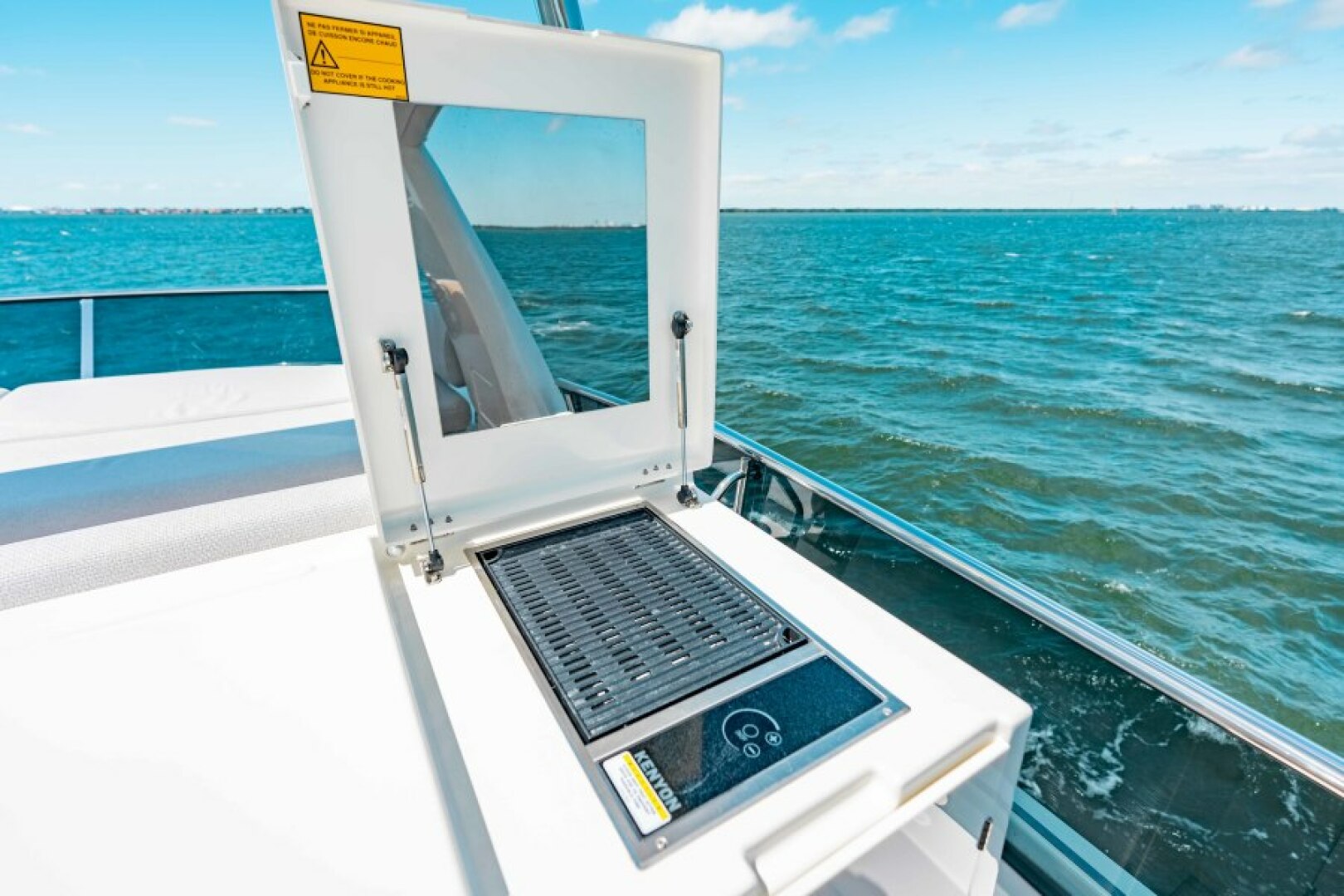 Slide: The Image of 2021 63 Prestige Yacht Flybridge - Flybridge Grill - 4334644