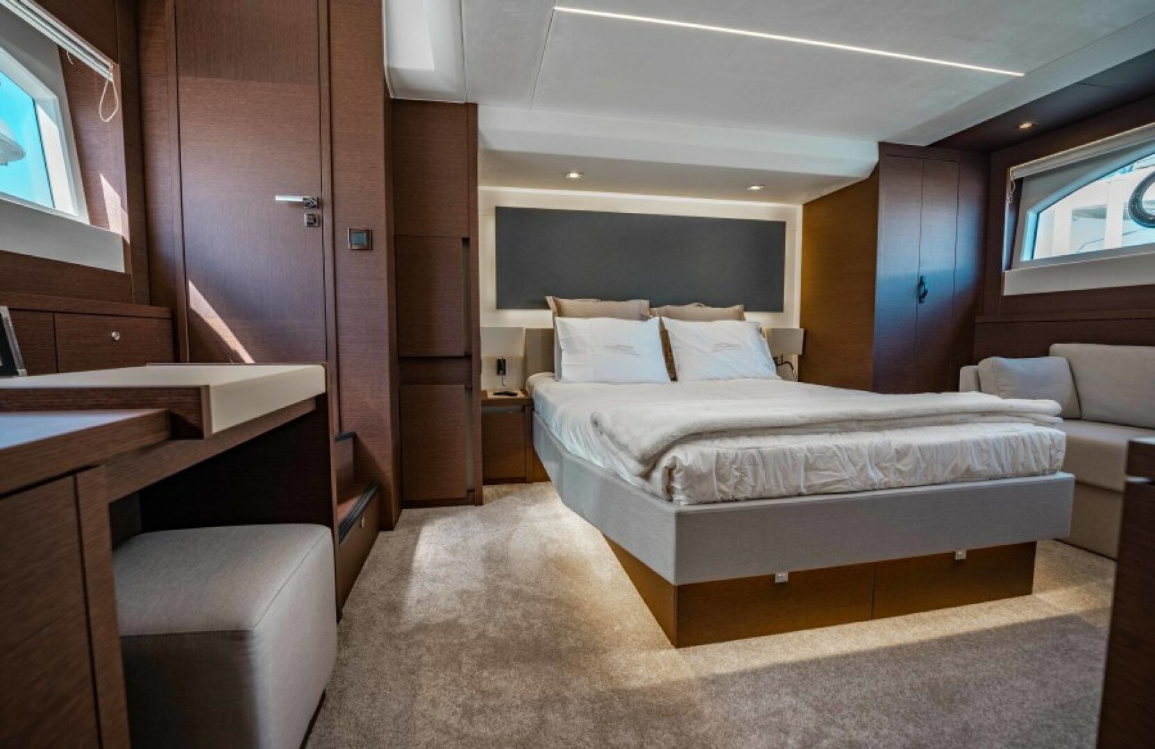 Slide: The Image of 2021 63 Prestige Yacht Flybridge - Master Stateroom - 4334669