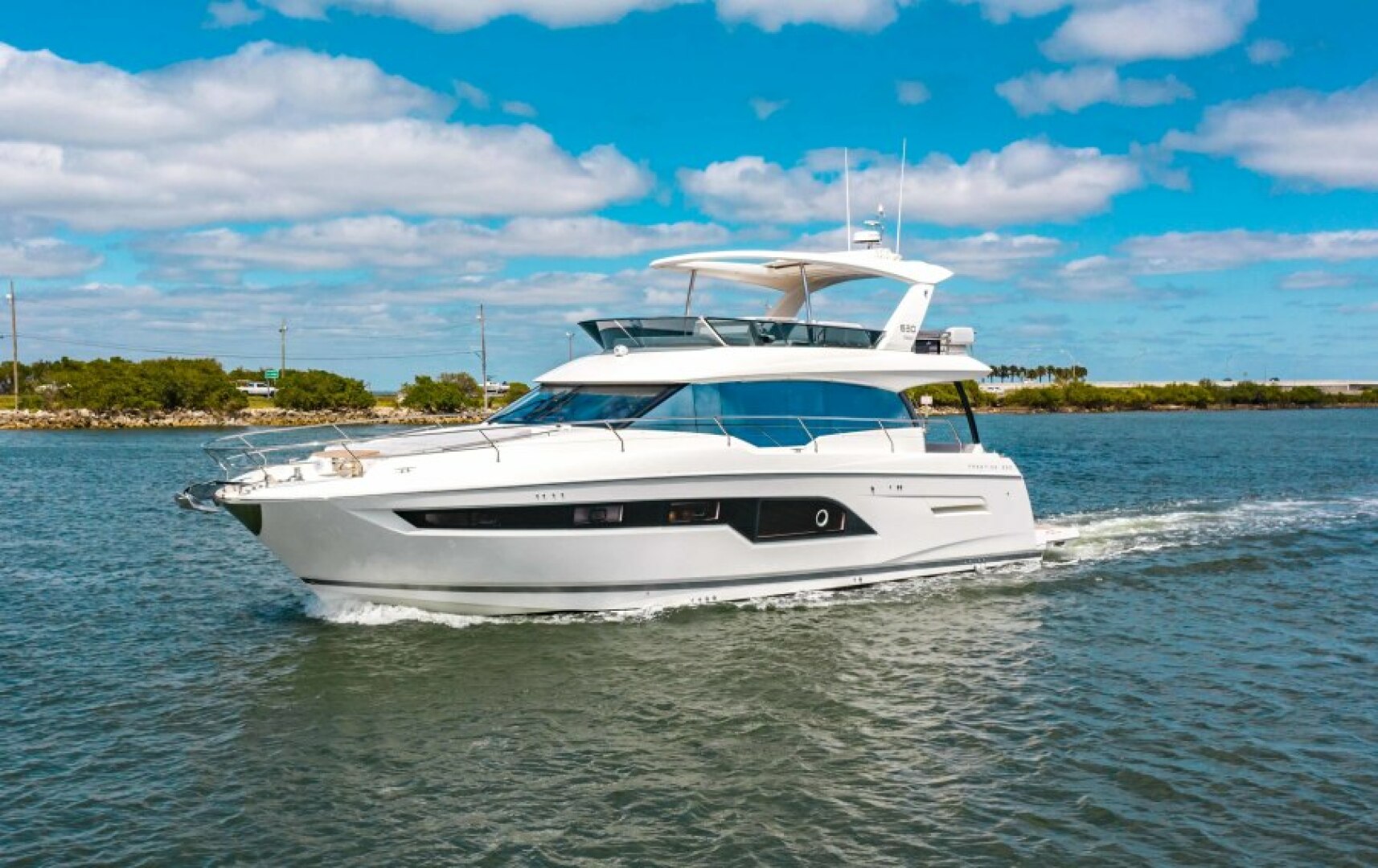Slide: The Image of 2021 63 Prestige Yacht Flybridge - Profile - 4334692