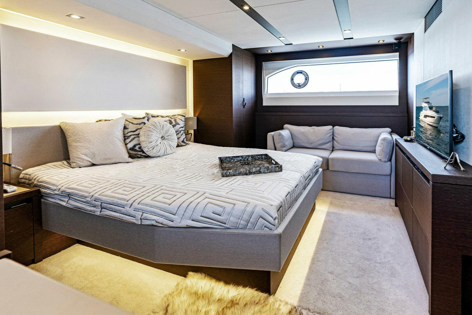 Slide: The Image of 2019 63 Prestige Flybridge - RT Time - Master Stateroom - 4199812