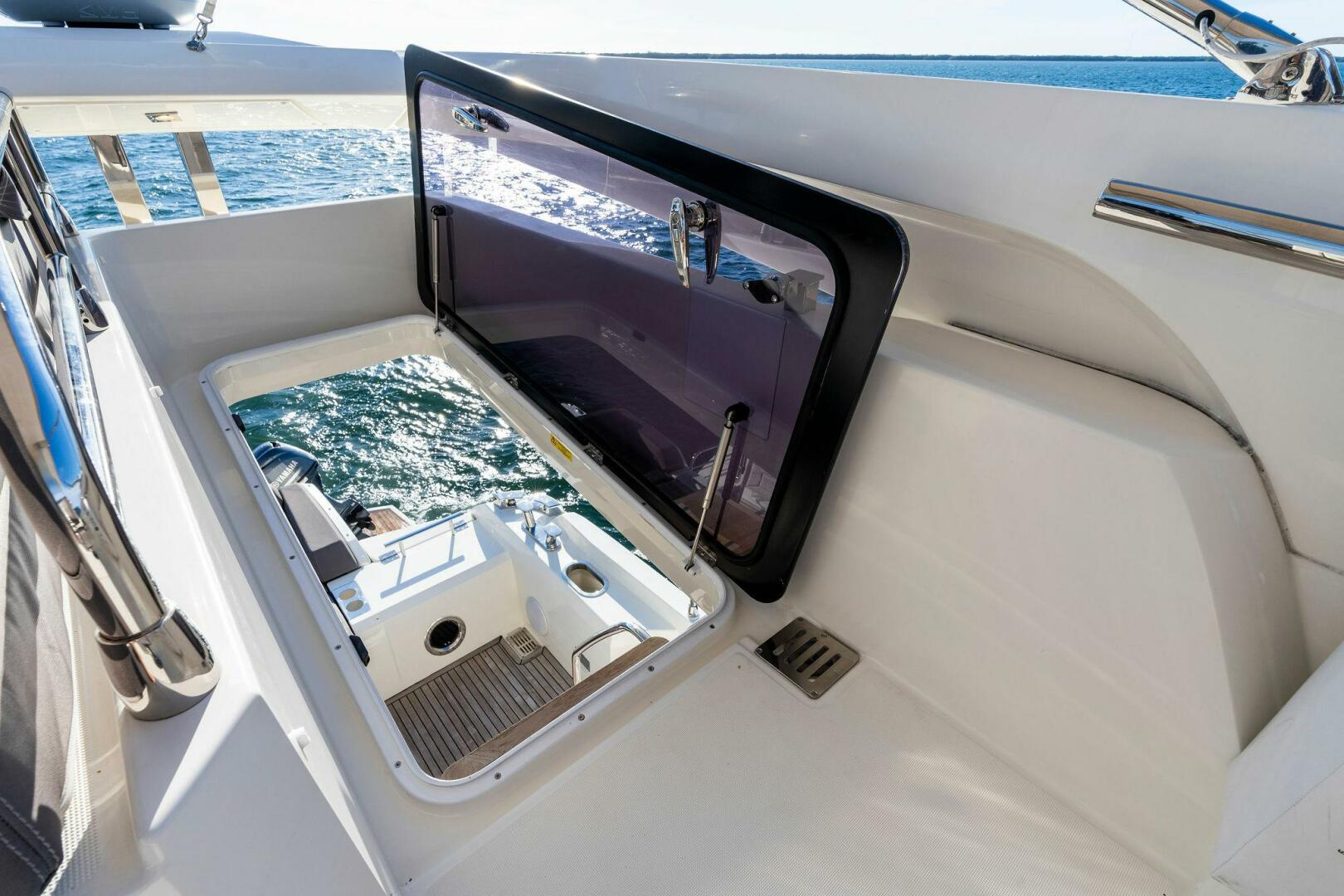 Slide: The Image of 2019 63 Prestige Flybridge - RT Time - Flybridge Access - 4199854