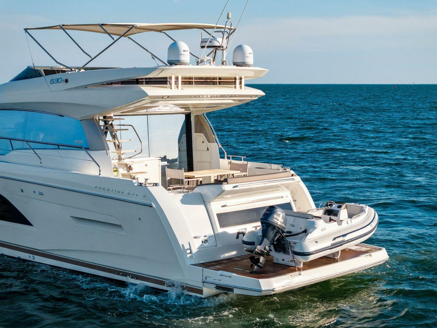 Slide: The Image of 2019 63 Prestige Flybridge - RT Time - Profile - 4200028
