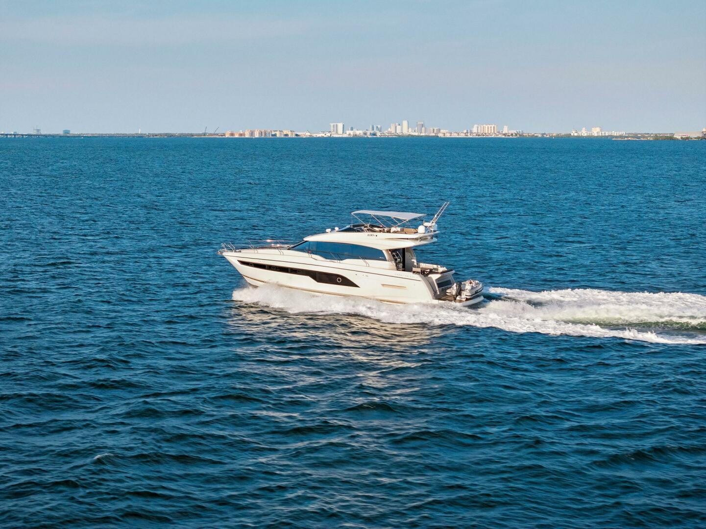 Slide: The Image of 2019 63 Prestige Flybridge - RT Time - Running Profile - 4200051