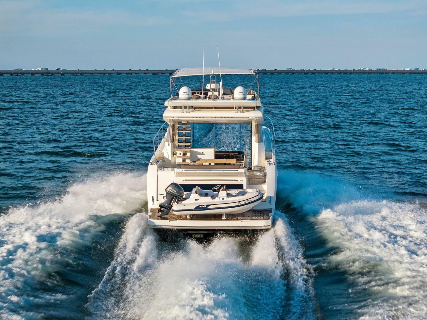 Slide: The Image of 2019 63 Prestige Flybridge - RT Time - Running Profile - 4200063