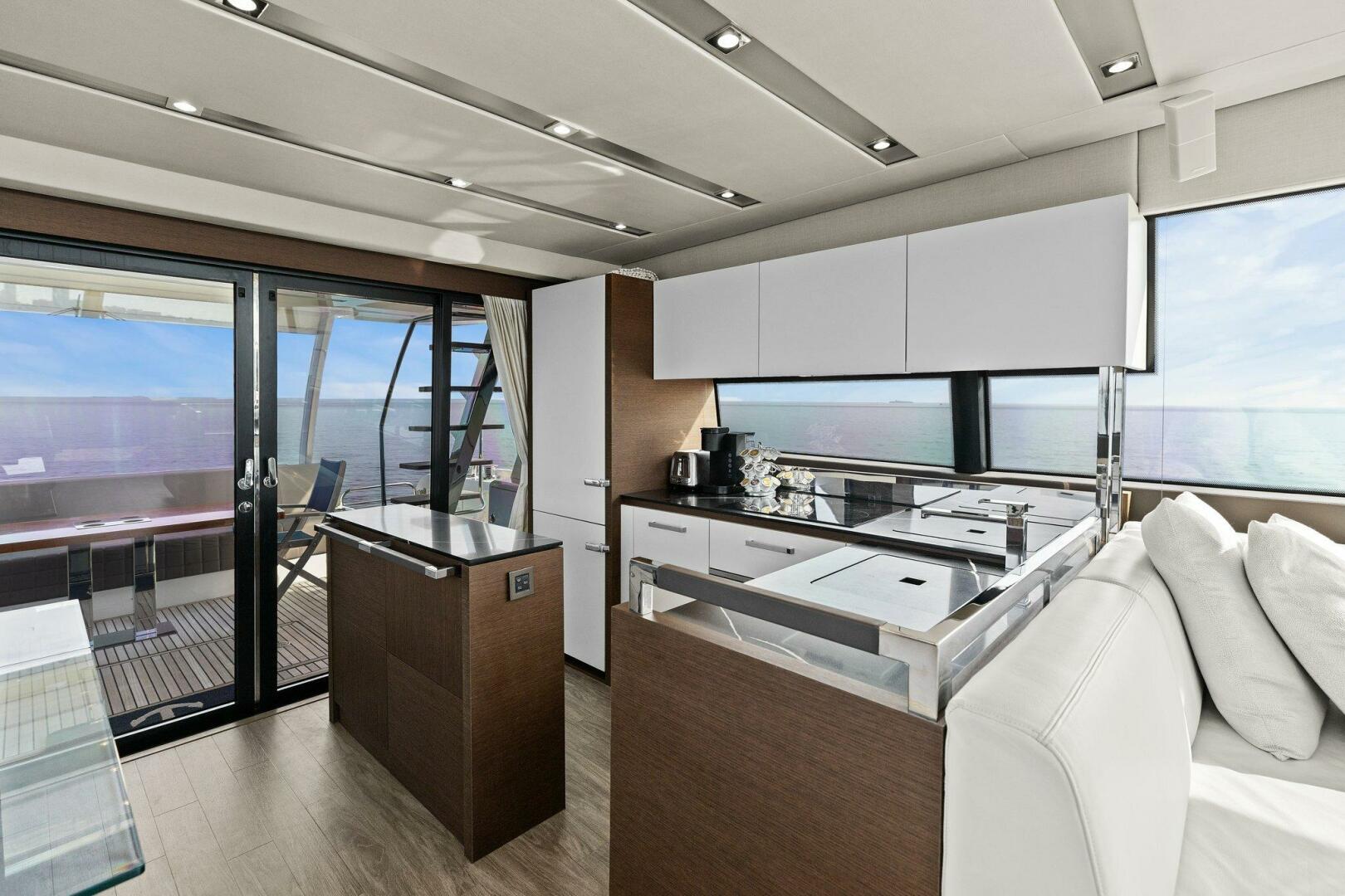 Slide: The Image of 2017 68 Prestige Flybridge - Be As You Are XL - 5002794