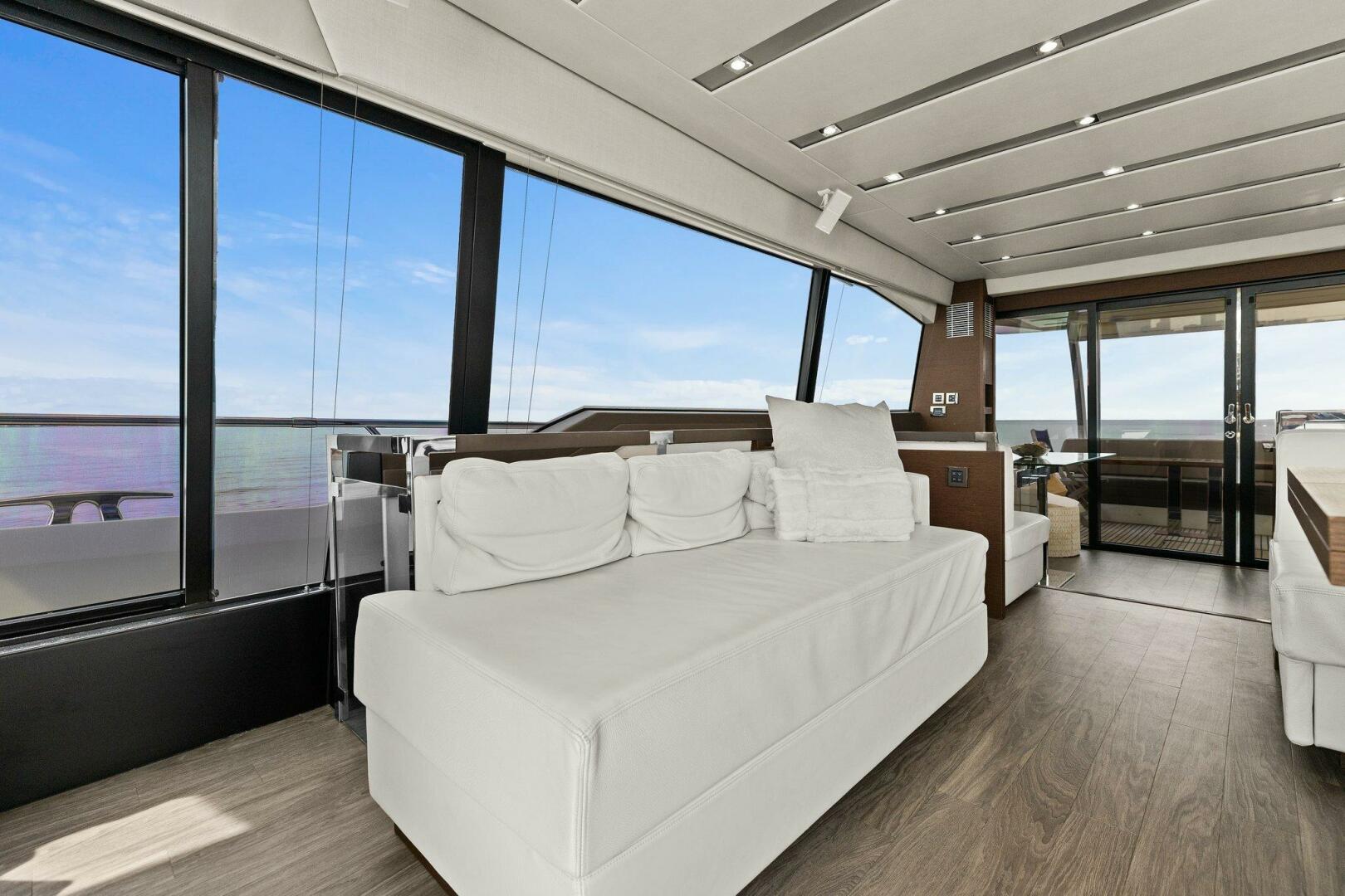 Slide: The Image of 2017 68 Prestige Flybridge - Be As You Are XL - 5002789