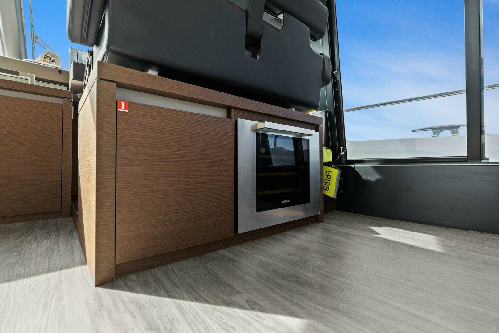 Slide: The Image of 2017 68 Prestige Flybridge - Be As You Are XL - 5002777