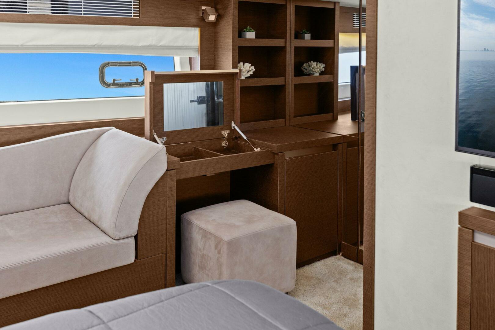 Slide: The Image of 2017 68 Prestige Flybridge - Be As You Are XL - 5002901