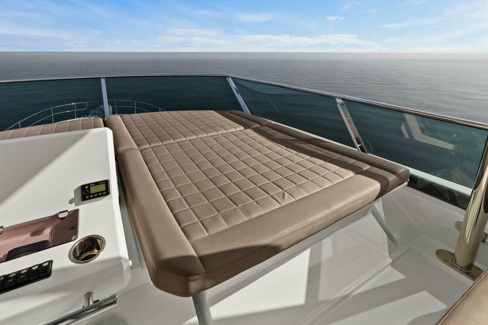 Slide: The Image of 2017 68 Prestige Flybridge - Be As You Are XL - 5002975