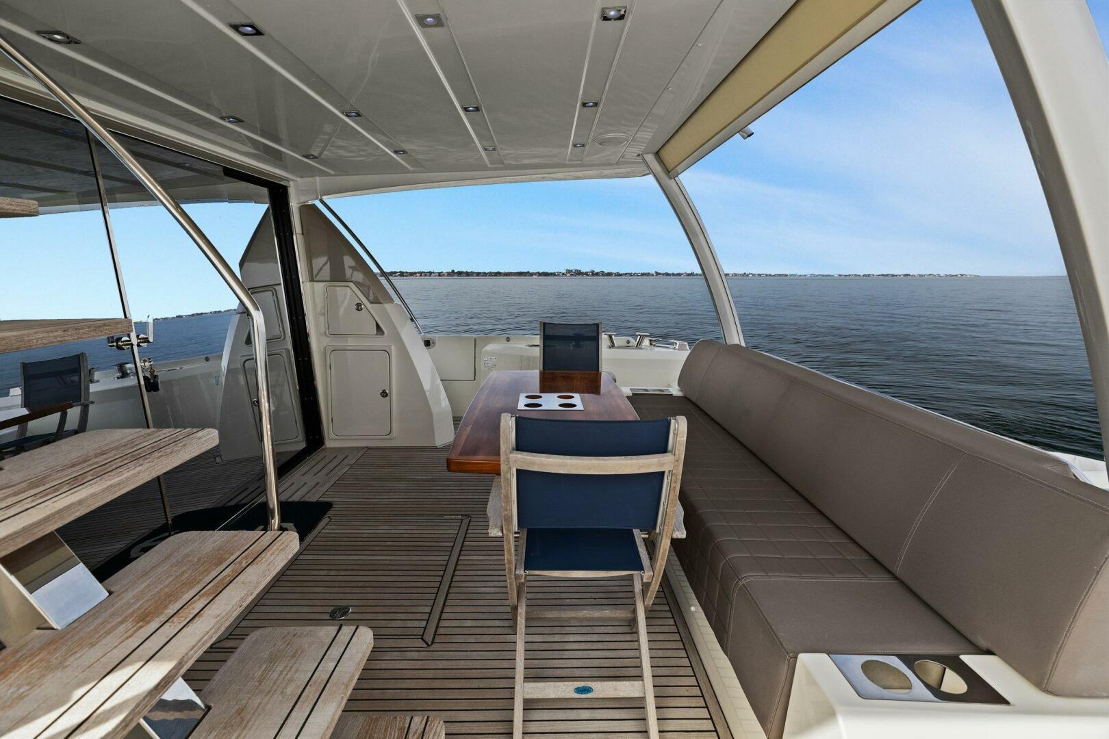 Slide: The Image of 2017 68 Prestige Flybridge - Be As You Are XL - 5002759
