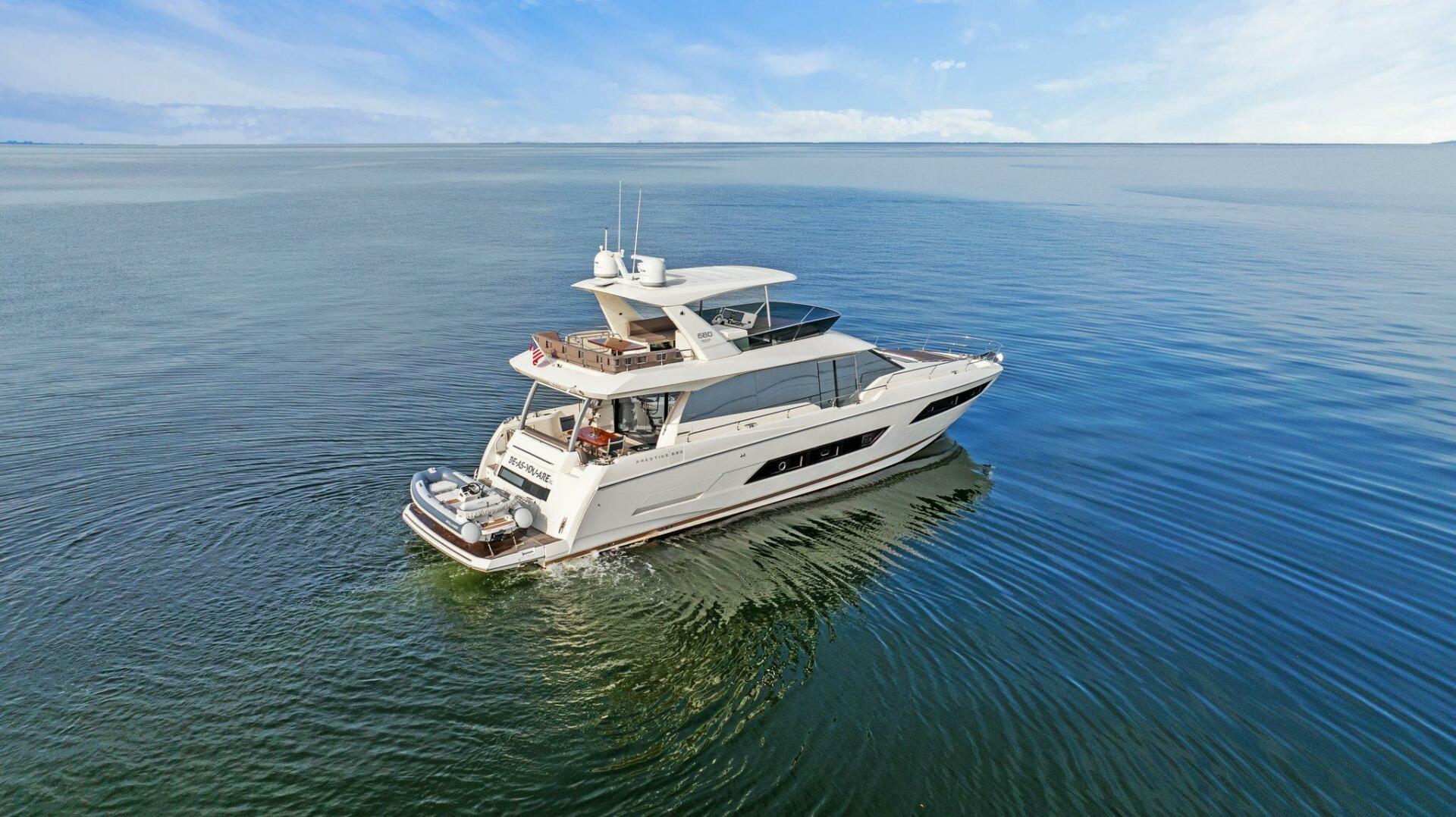 Slide: The Image of 2017 68 Prestige Flybridge - Be As You Are XL - 5003005