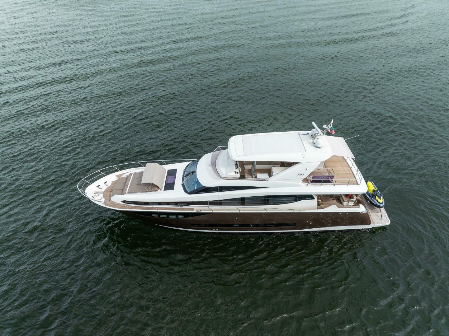 Slide: The Image of Prestige 750 2015 - 5002709