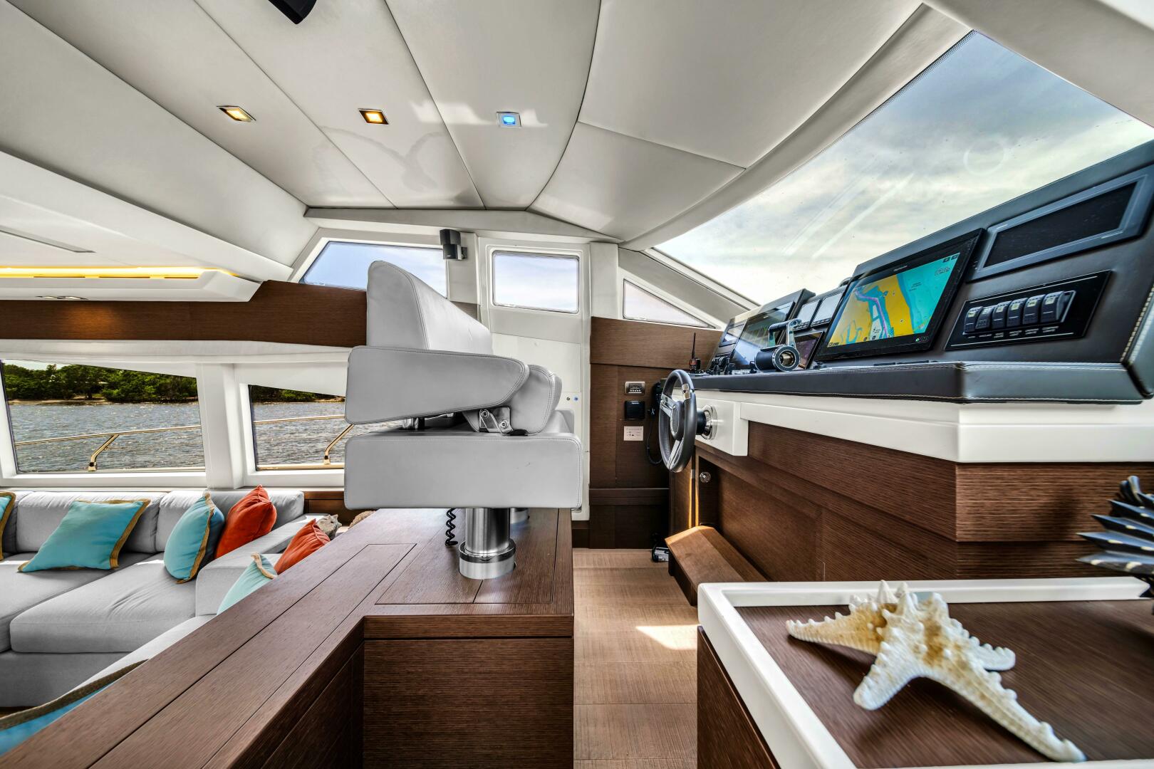 Slide: The Image of Prestige 750 2015 - 5002836