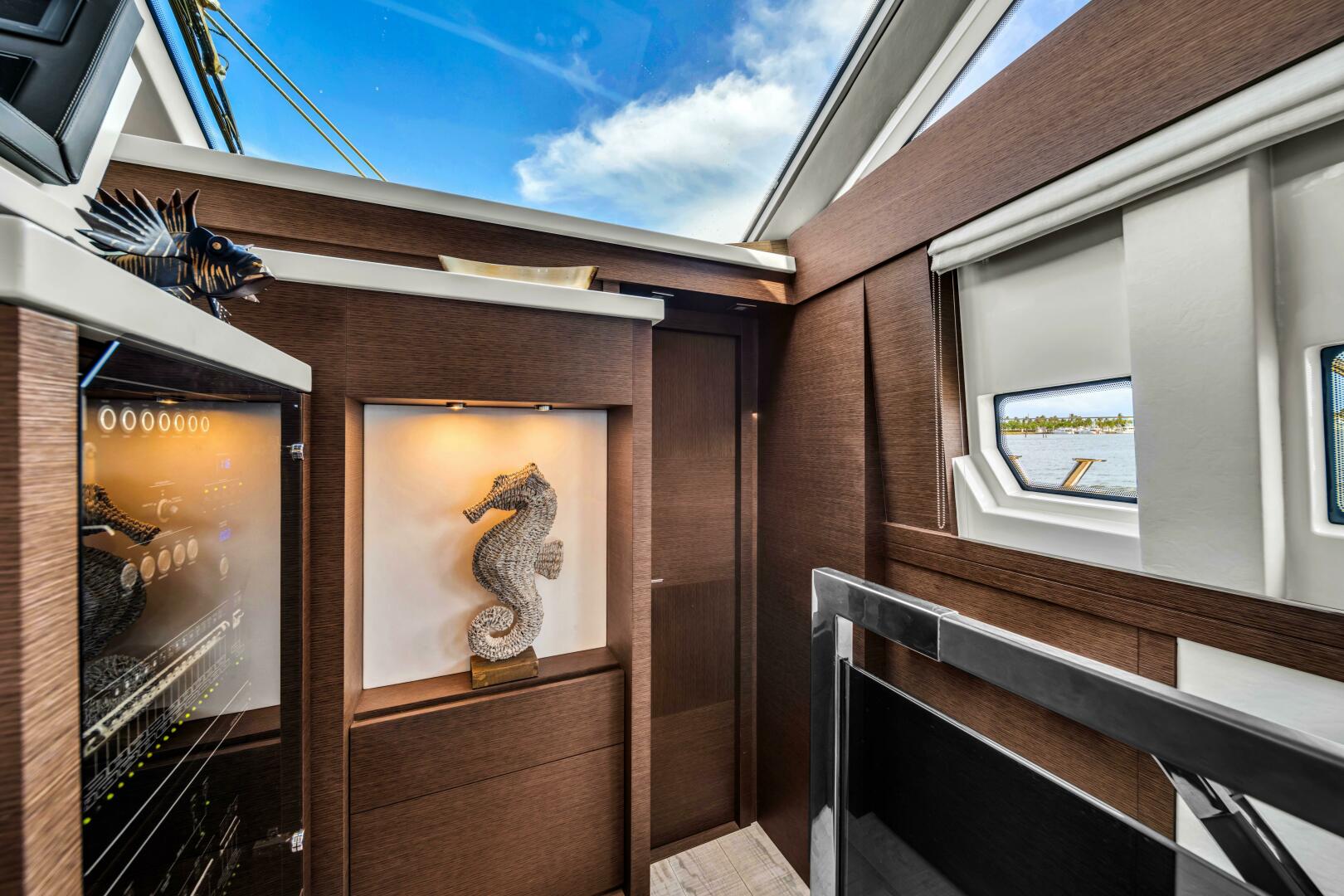 Slide: The Image of Prestige 750 2015 - 5002840