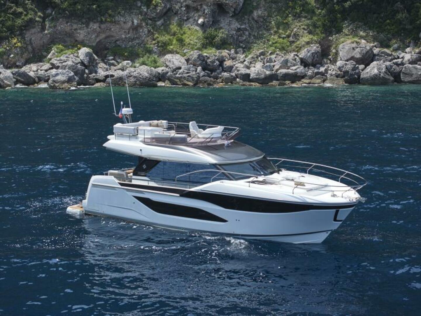 Slide: The Image of 2025 49 Prestige F4 Flybridge - Profile Sistership - 4070785