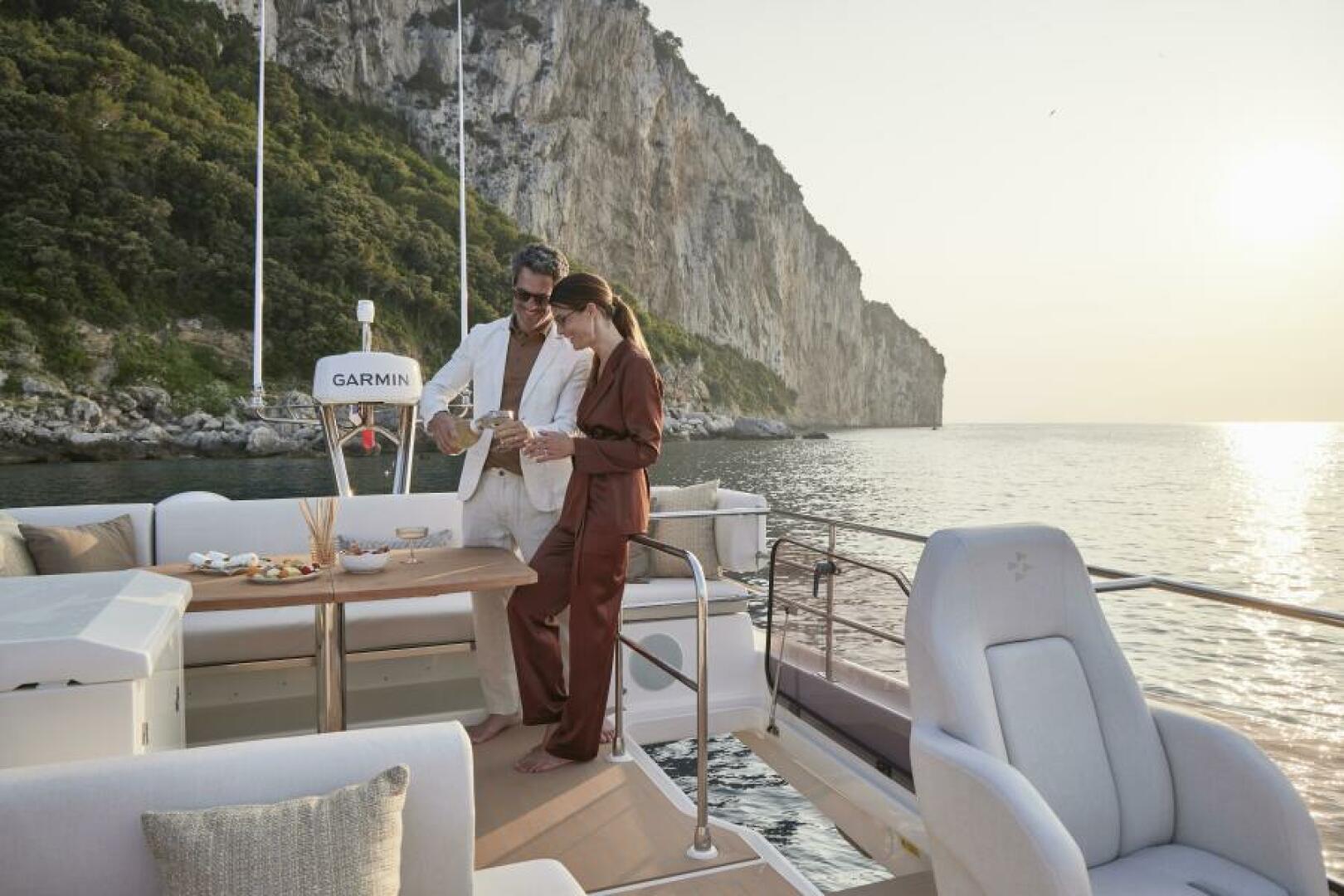 Slide: The Image of 2025 49 Prestige F4 Flybridge - Flybridge Sistership - 4070816
