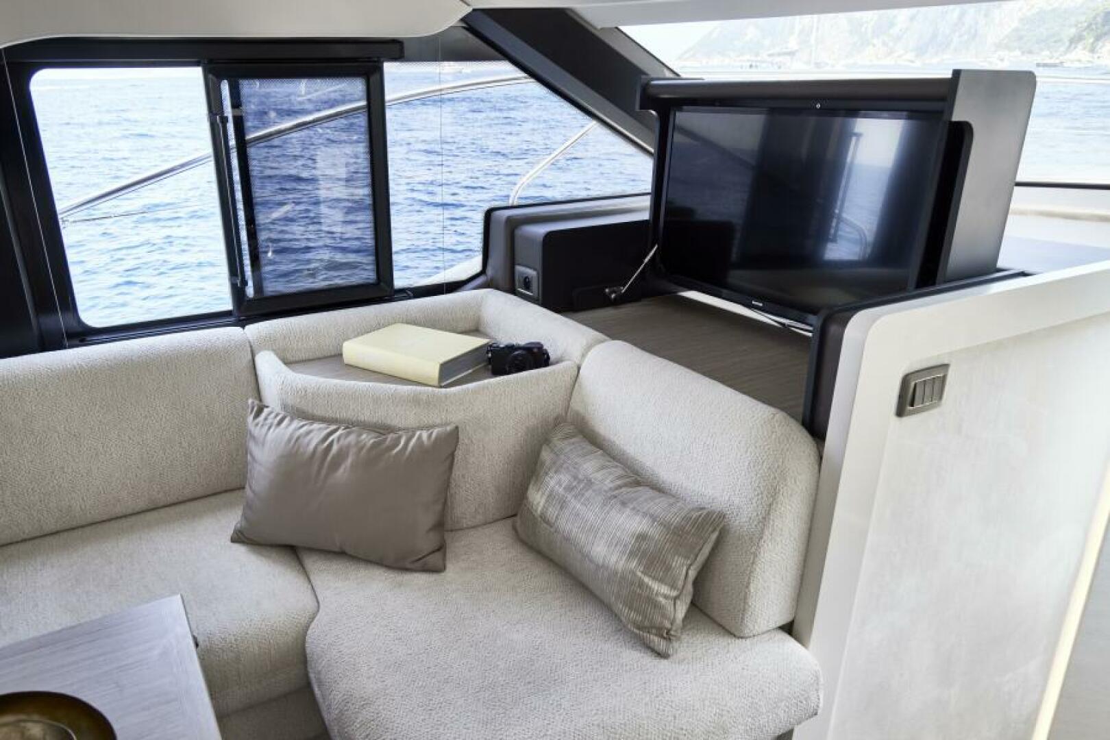 Slide: The Image of 2025 49 Prestige F4 Flybridge - Salon/Dinette TV Sistership - 4070789