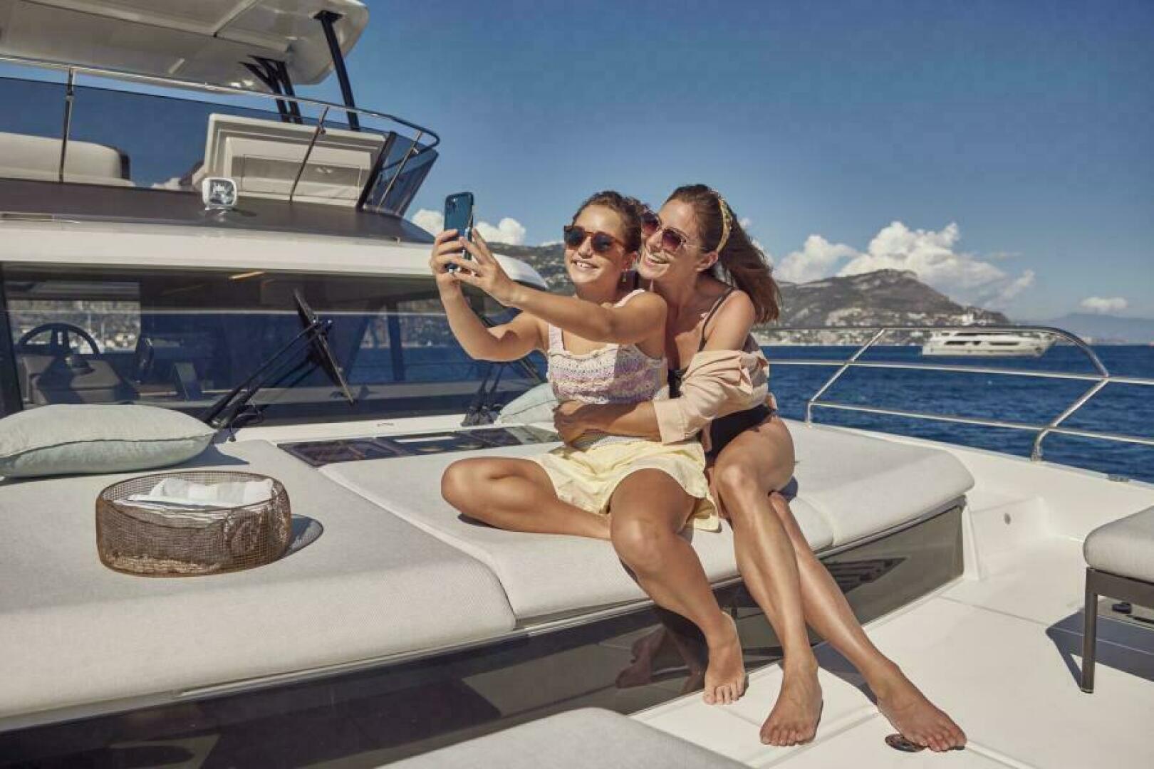 Slide: The Image of 2025 48 Prestige Multihull - 4931630