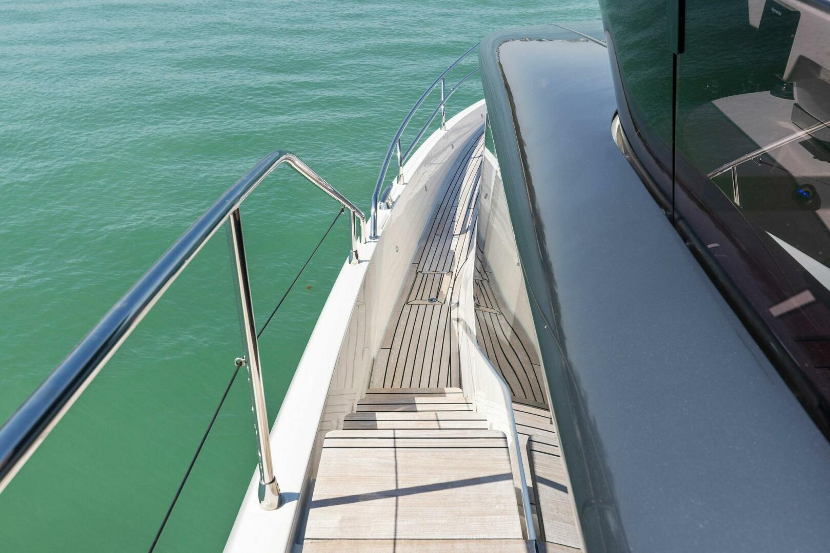 Slide: The Image of 2021 X70 Prestige - Infinity - Walkway - 4094727