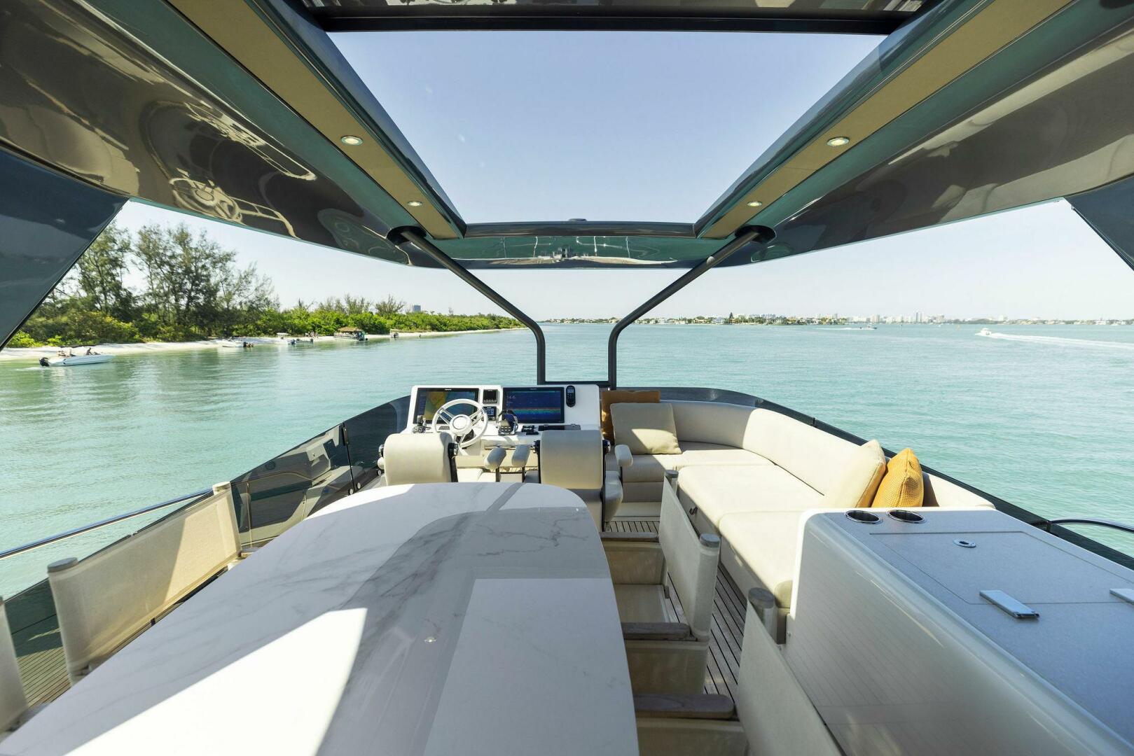 Slide: The Image of 2021 X70 Prestige - Infinity - Flybridge - 4094738