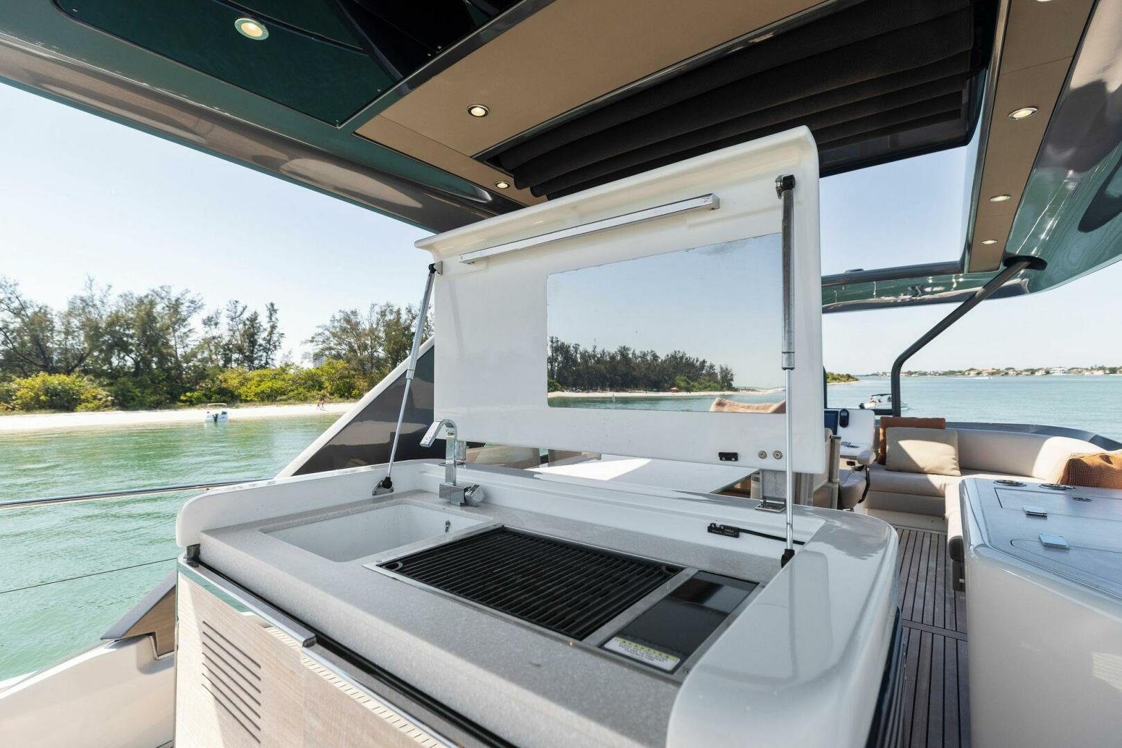 Slide: The Image of 2021 X70 Prestige - Infinity - Flybridge - 4094748