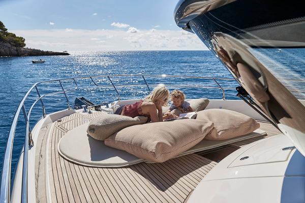 Slide: The Image of Prestige X70 2024 - 4