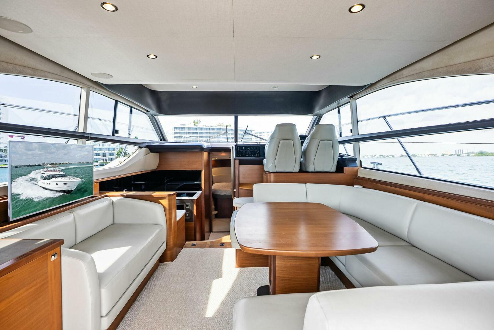 Slide: The Image of 2019 Princess 43 Flybridge ZEFA Salon - 5119426