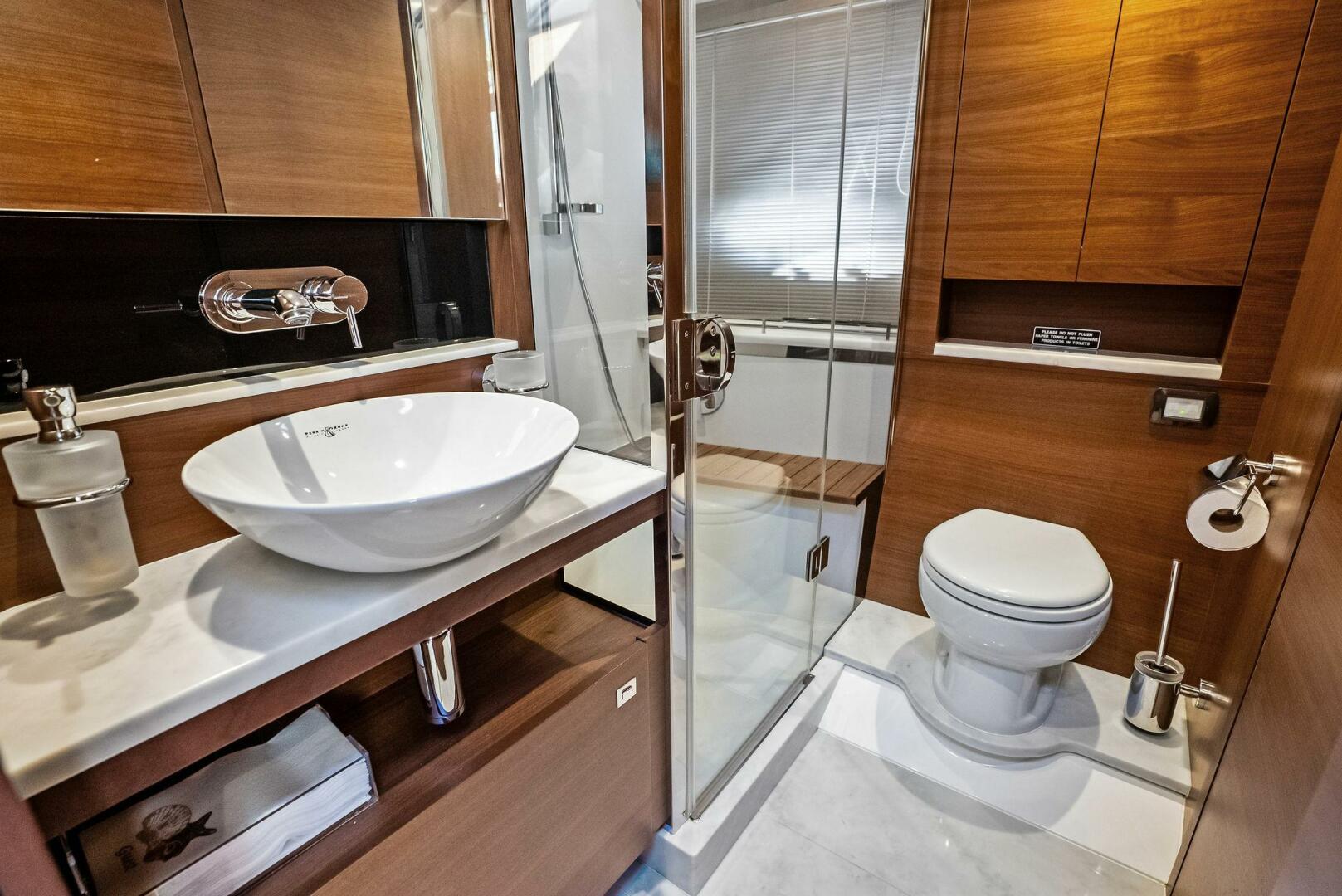 Slide: The Image of 2019 Princess 43 Flybridge ZEFA  - 5119435