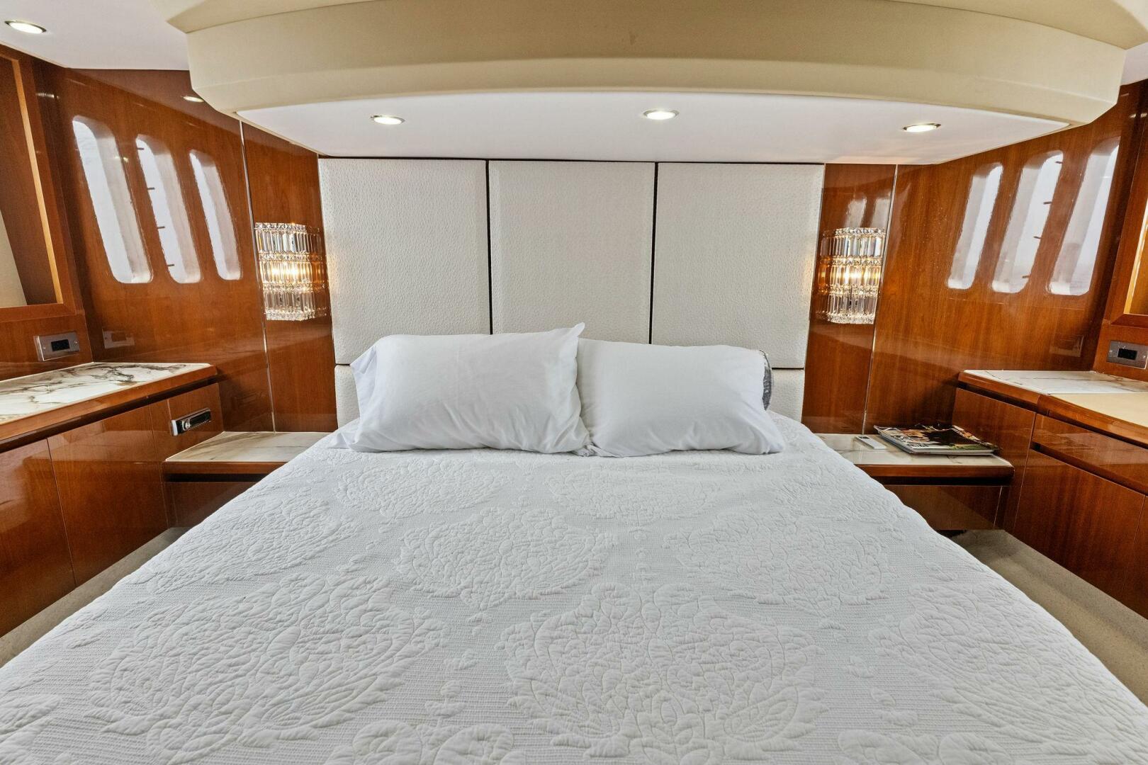 Slide: The Image of 2009 Princess 54 Flybridge- ADIOS IV- Master Suite - 5036614