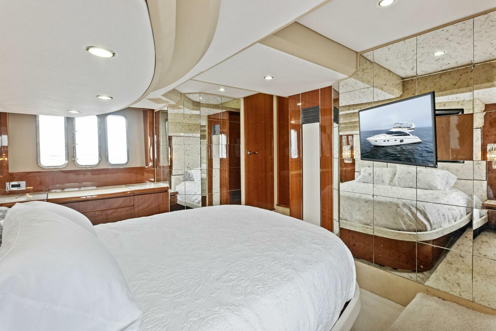 Slide: The Image of 2009 Princess 54 Flybridge- ADIOS IV- Master Suite - 5036627