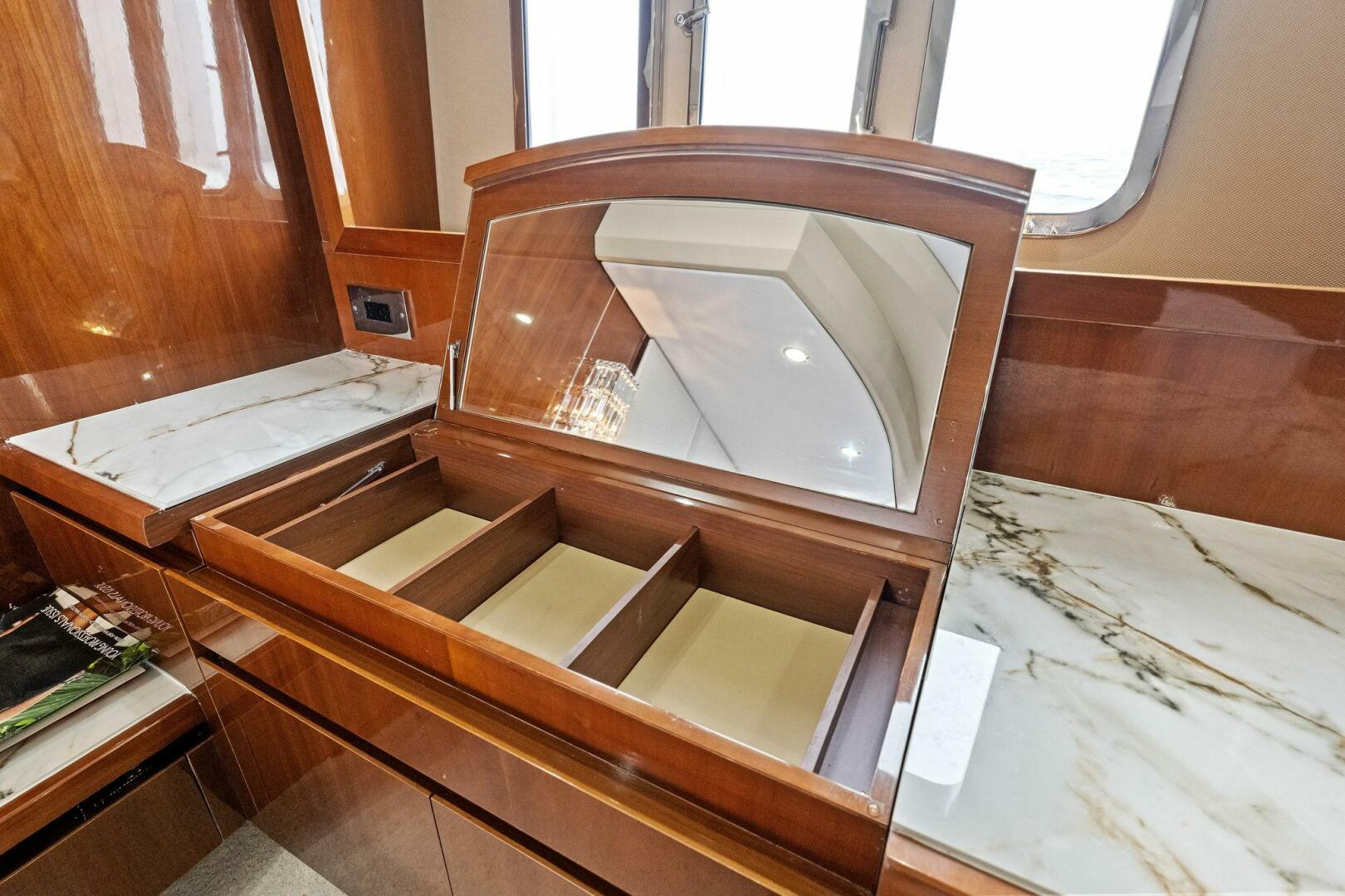 Slide: The Image of 2009 Princess 54 Flybridge- ADIOS IV- Master Suite - 5036620