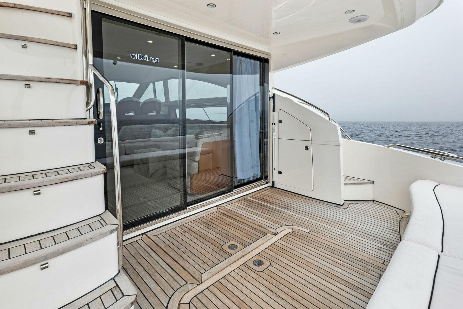 Slide: The Image of 2009 Princess 54 Flybridge- ADIOS IV- Aft Deck - 5036713
