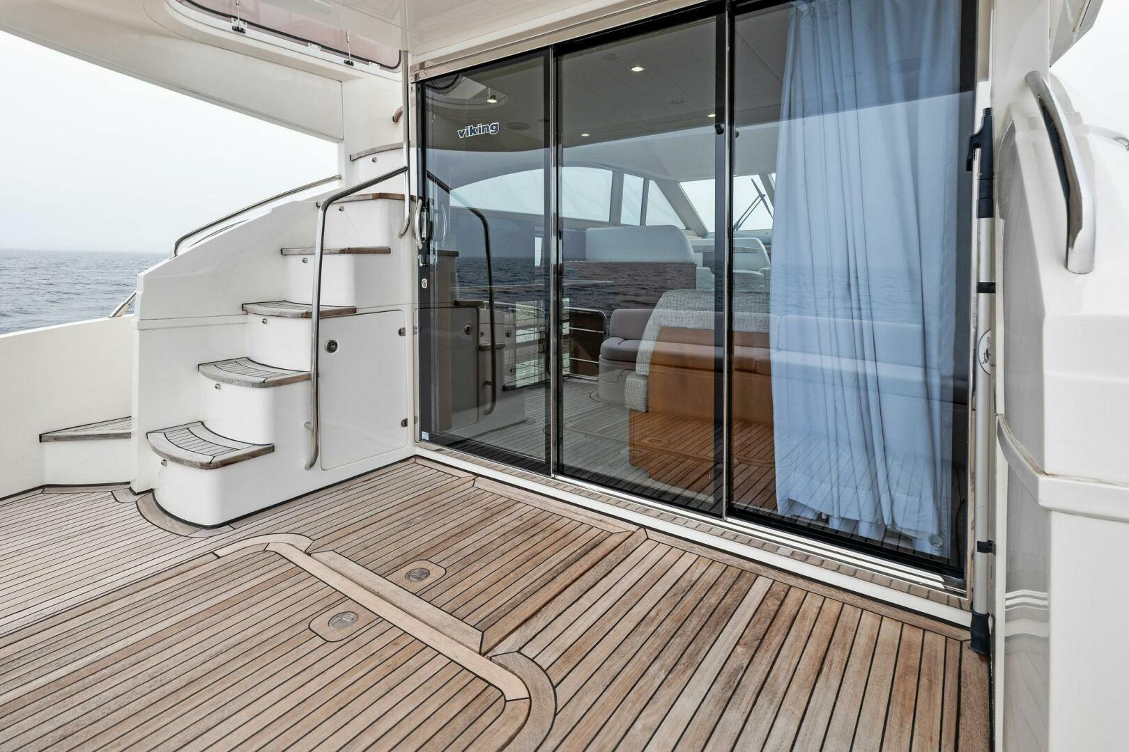 Slide: The Image of 2009 Princess 54 Flybridge- ADIOS IV- Aft Deck - 5036716