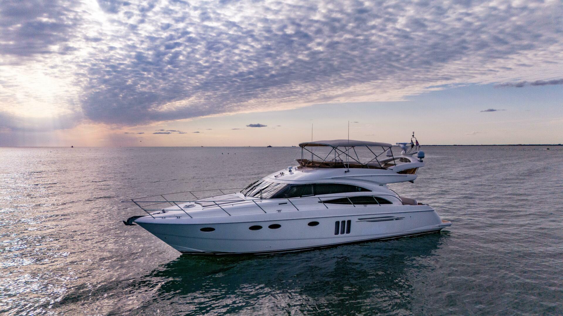 Slide: The Image of 2008 Princess 58 Motoryacht SEABREEZE - 4770488
