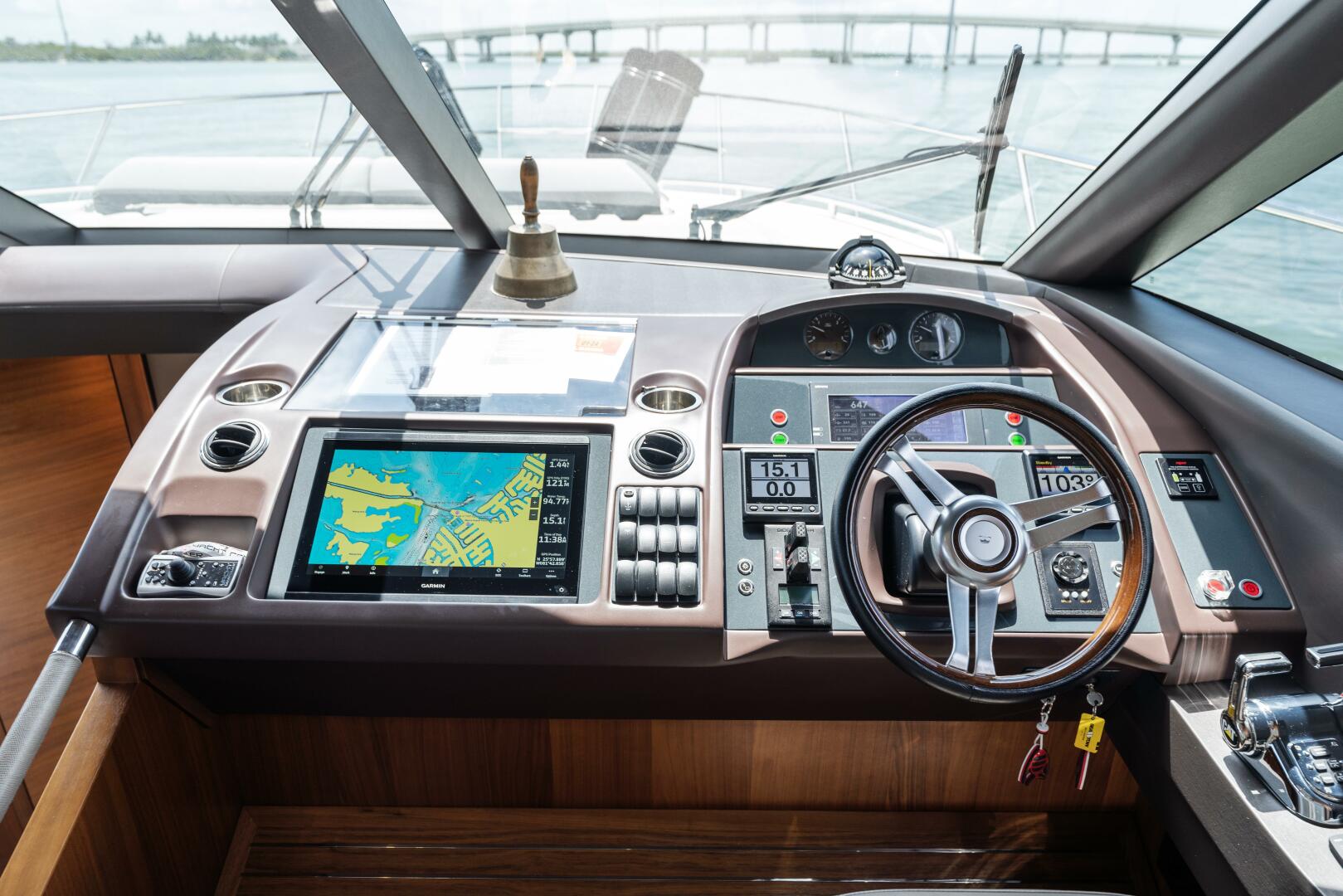 Slide: The Image of 2015 60 Princess Flybridge Plane 2 Sea Lower Helm - 3815156