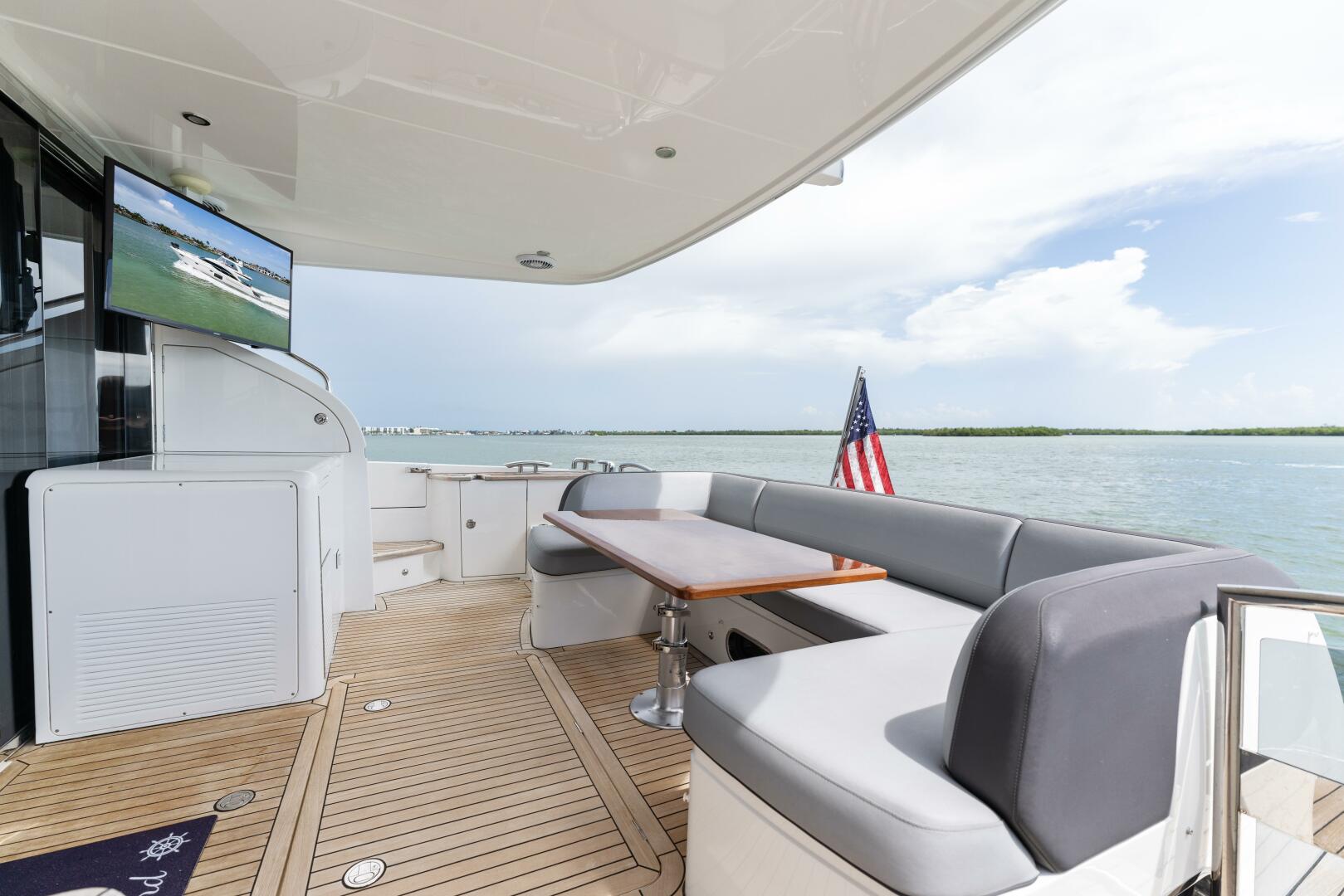 Slide: The Image of 2015 60 Princess Flybridge Plane 2 Sea Cockpit (2) - 3815158