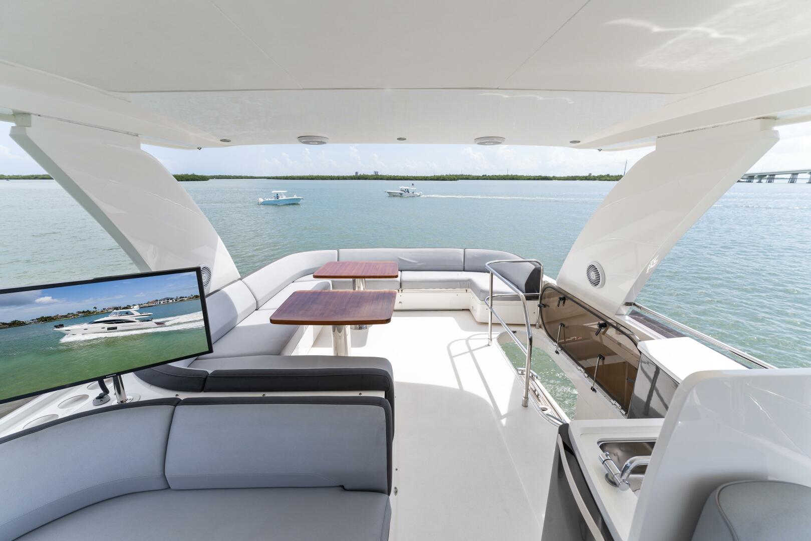Slide: The Image of 2015 60 Princess Flybridge Plane 2 Sea Upper Helm (7) - 3839813