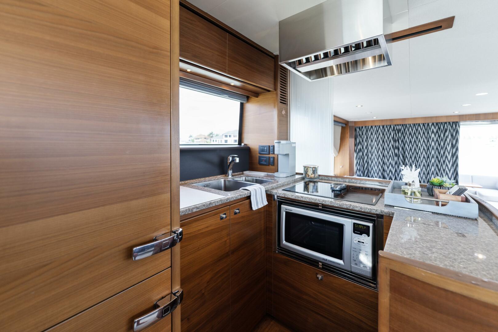 Slide: The Image of 2015 60 Princess Flybridge Plane 2 Sea Galley (1) - 3815143