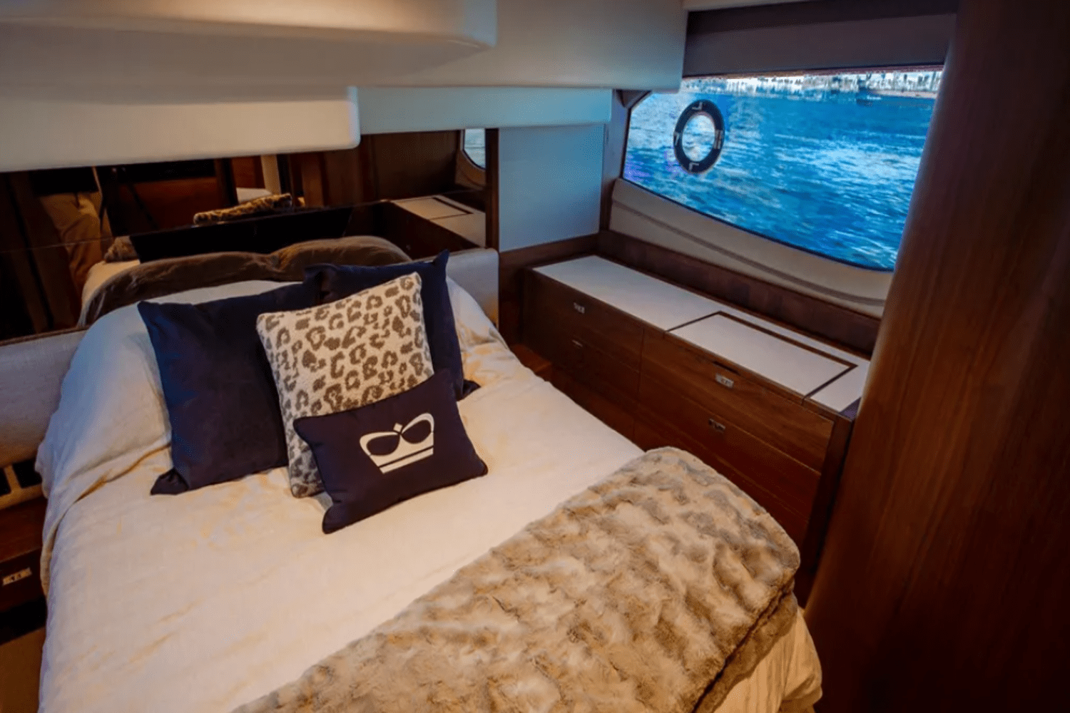 Slide: The Image of Princess F50 2022 - 29