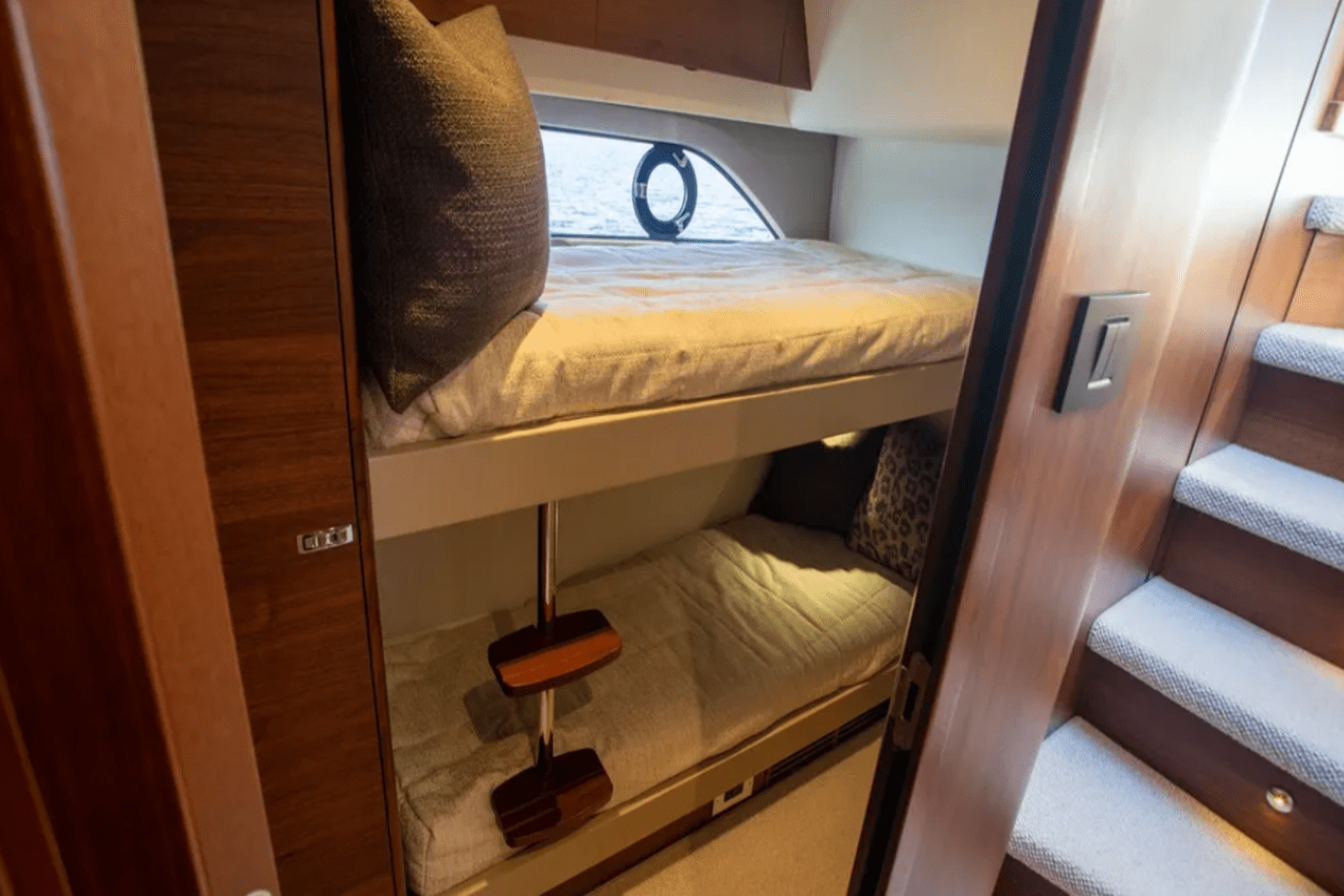 Slide: The Image of Princess F50 2022 - 31