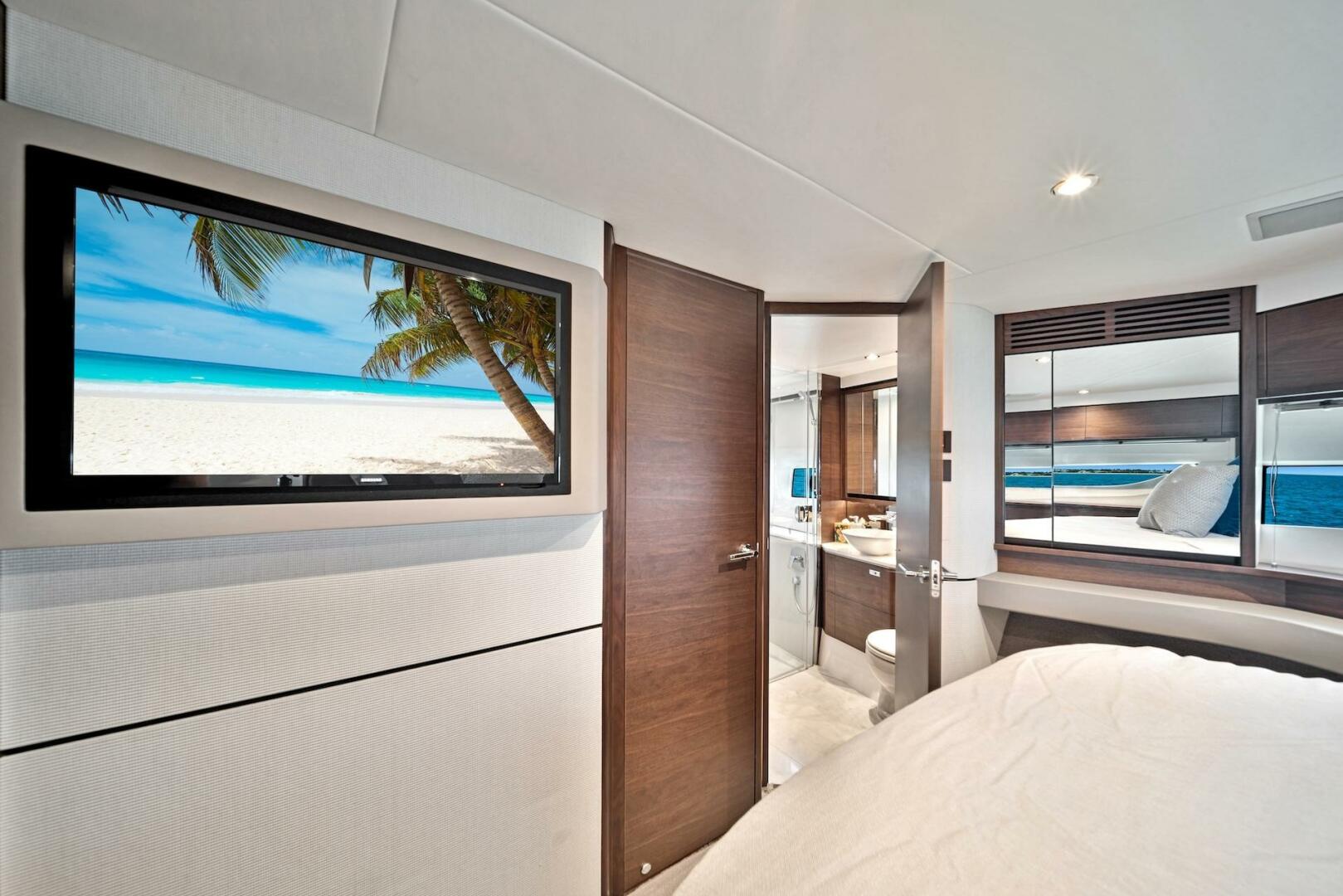 Slide: The Image of 55' Princess 2020 F55 'Mine Escape' - 4419302