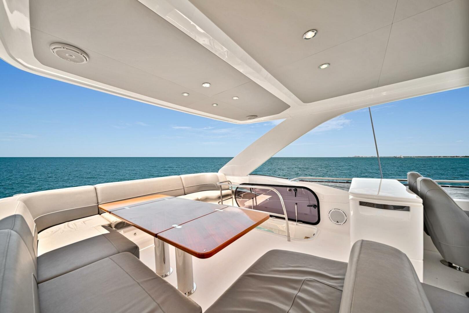 Slide: The Image of 55' Princess 2020 F55 'Mine Escape' - 4419321