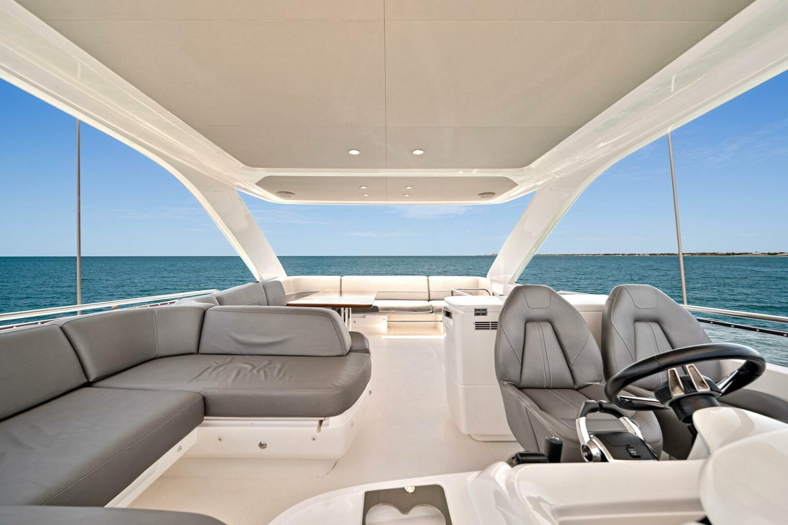 Slide: The Image of 55' Princess 2020 F55 'Mine Escape' - 4419322