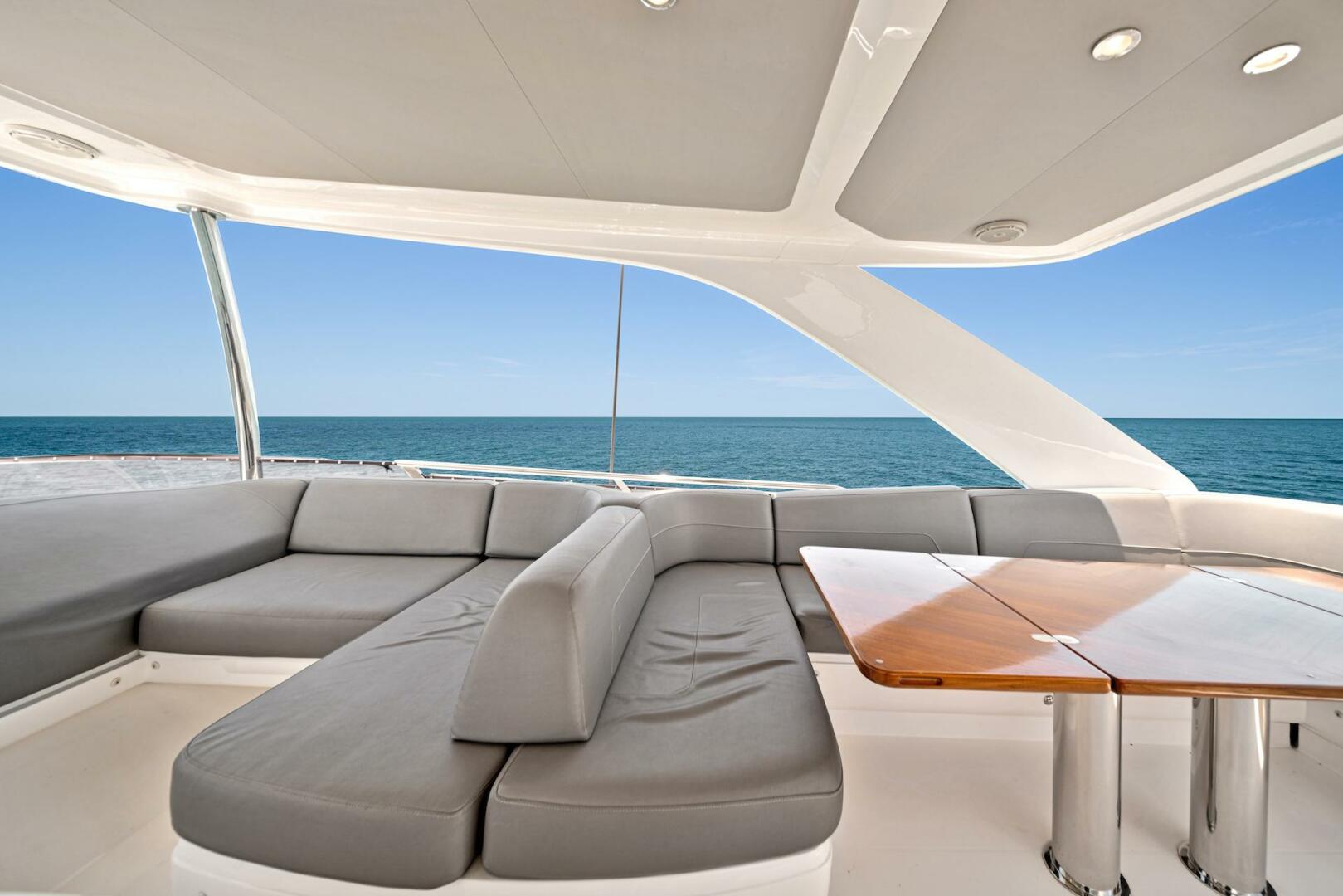 Slide: The Image of 55' Princess 2020 F55 'Mine Escape' - 4419330
