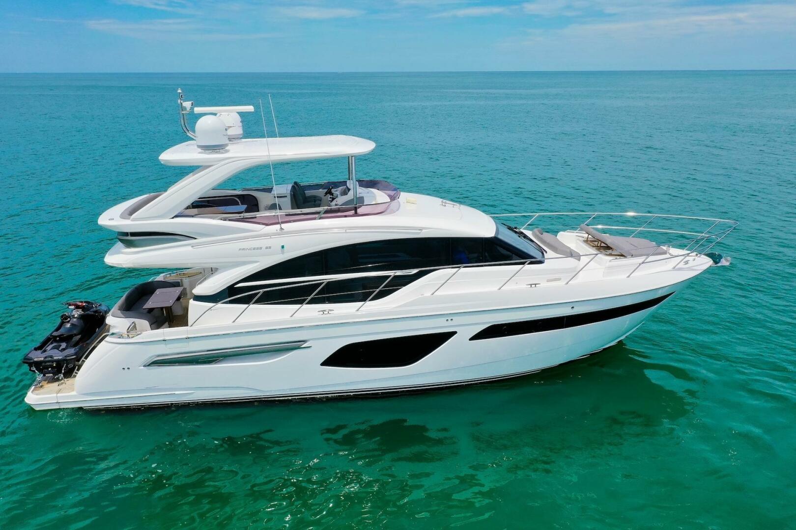 Slide: The Image of 55' Princess 2020 F55 'Mine Escape' - 4419360