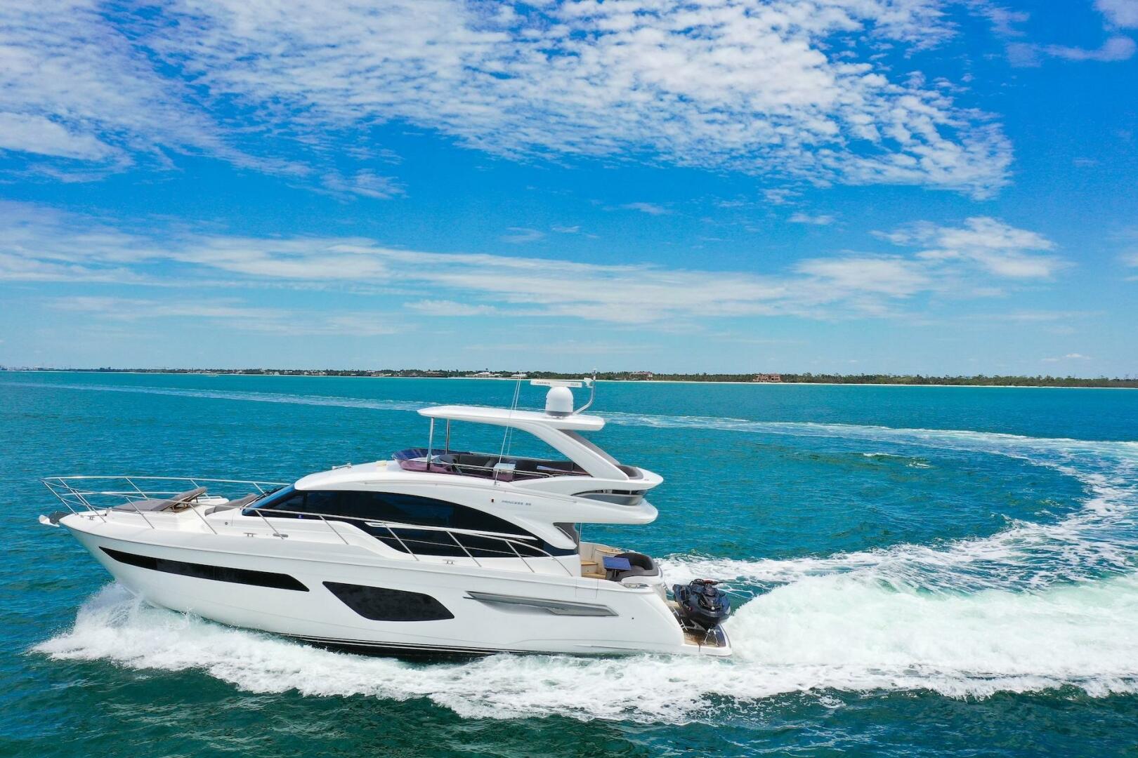 Slide: The Image of 55' Princess 2020 F55 'Mine Escape' - 4419379