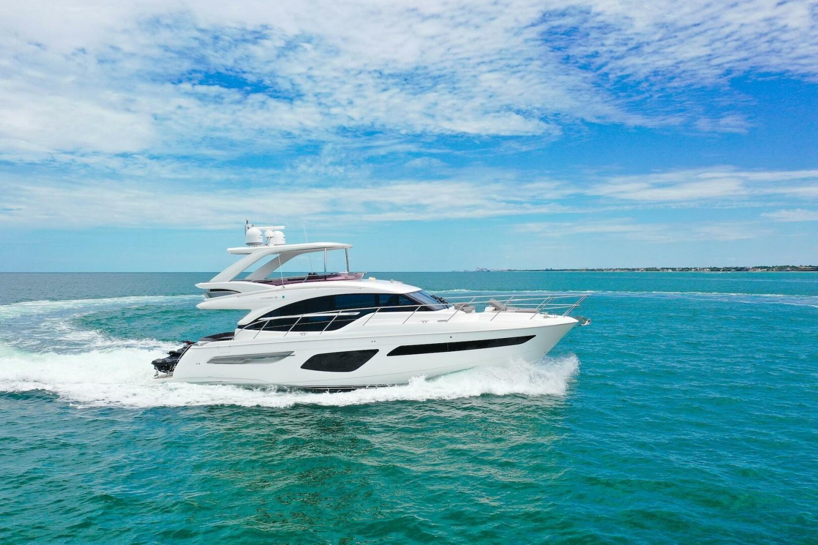 Slide: The Image of 55' Princess 2020 F55 'Mine Escape' - 4419381