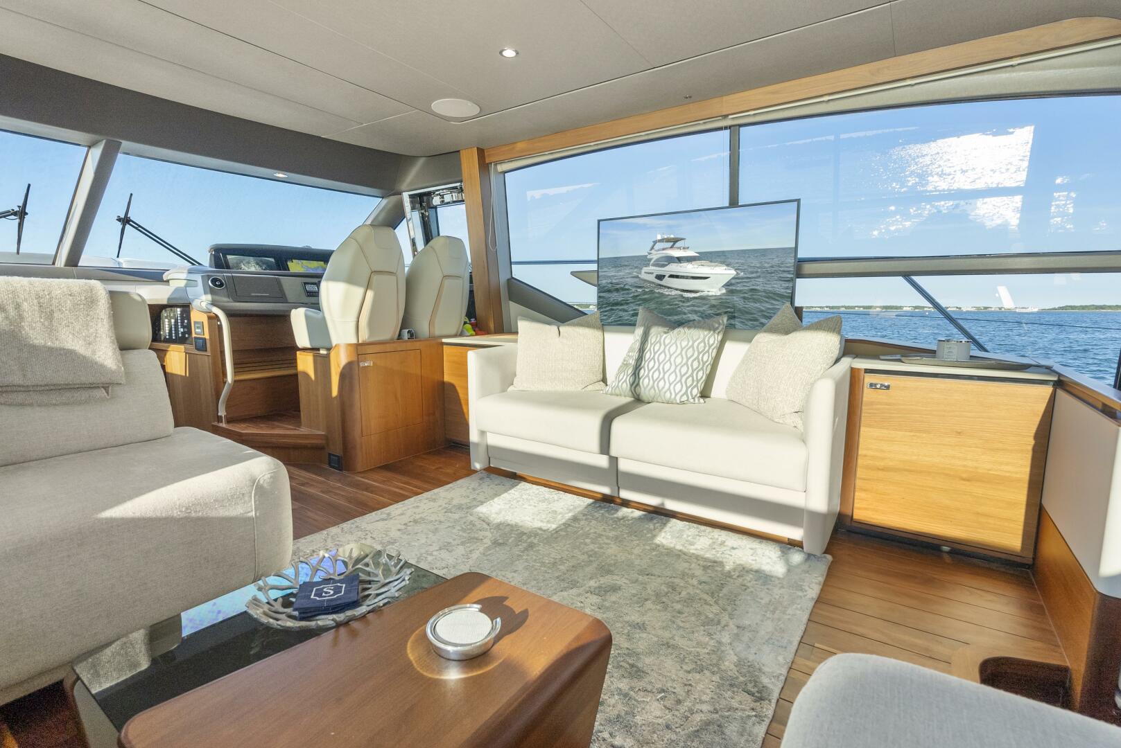 Slide: The Image of Princess F62 Stumped- Salon 2020 Princess Flybridge Stumped - 5567457