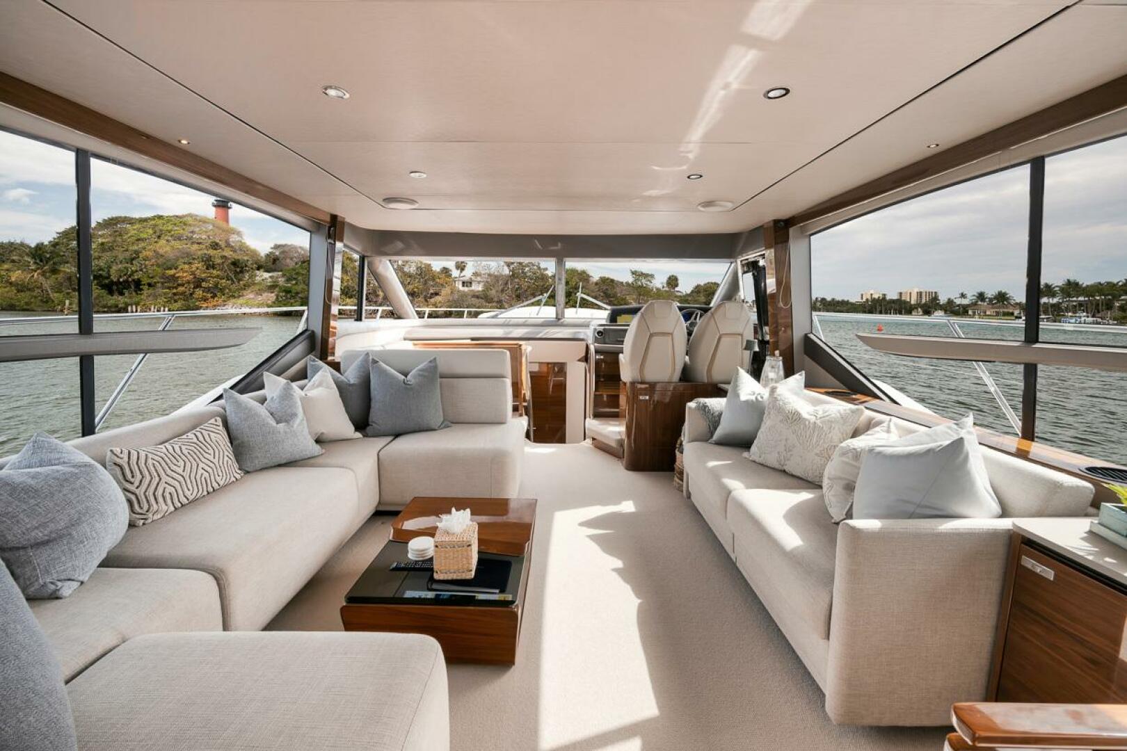 Slide: The Image of 2020 Princess F62 - Salon - 4181180